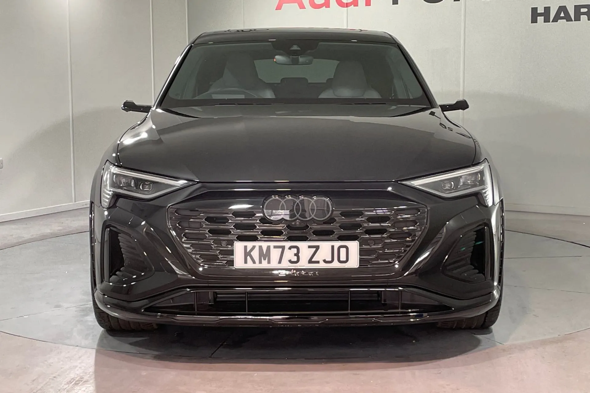Audi Q8 thumbnail image number 6