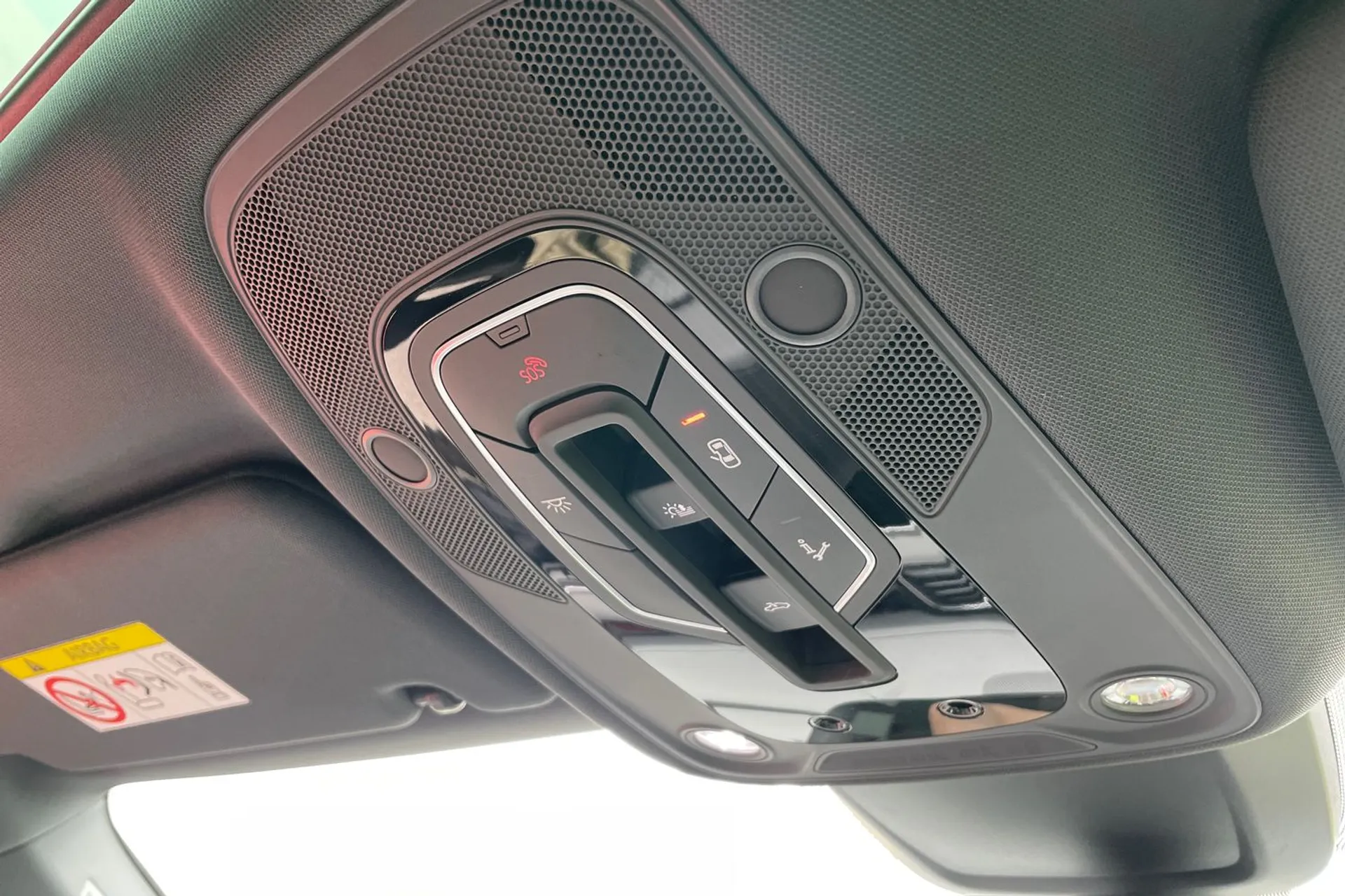 Audi Q8 thumbnail image number 44