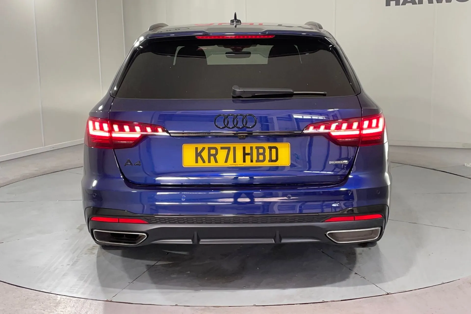 Audi A4 thumbnail image number 8