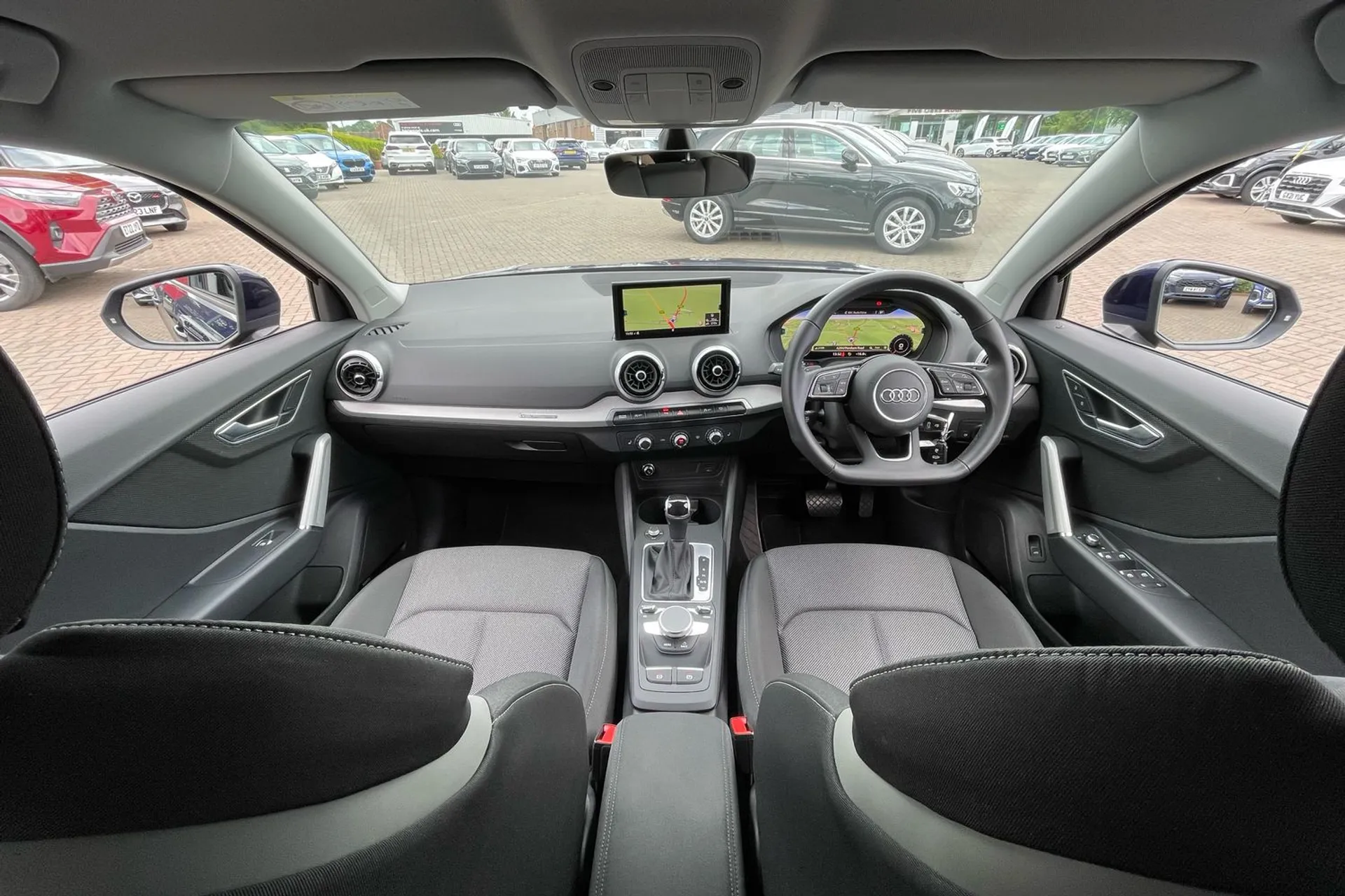 Audi Q2 thumbnail image number 3