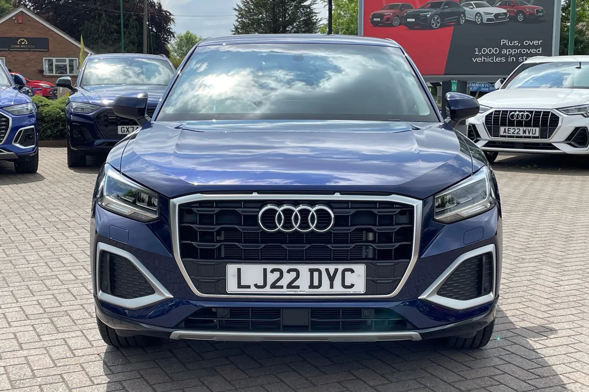 Audi Q2 thumbnail image number 22