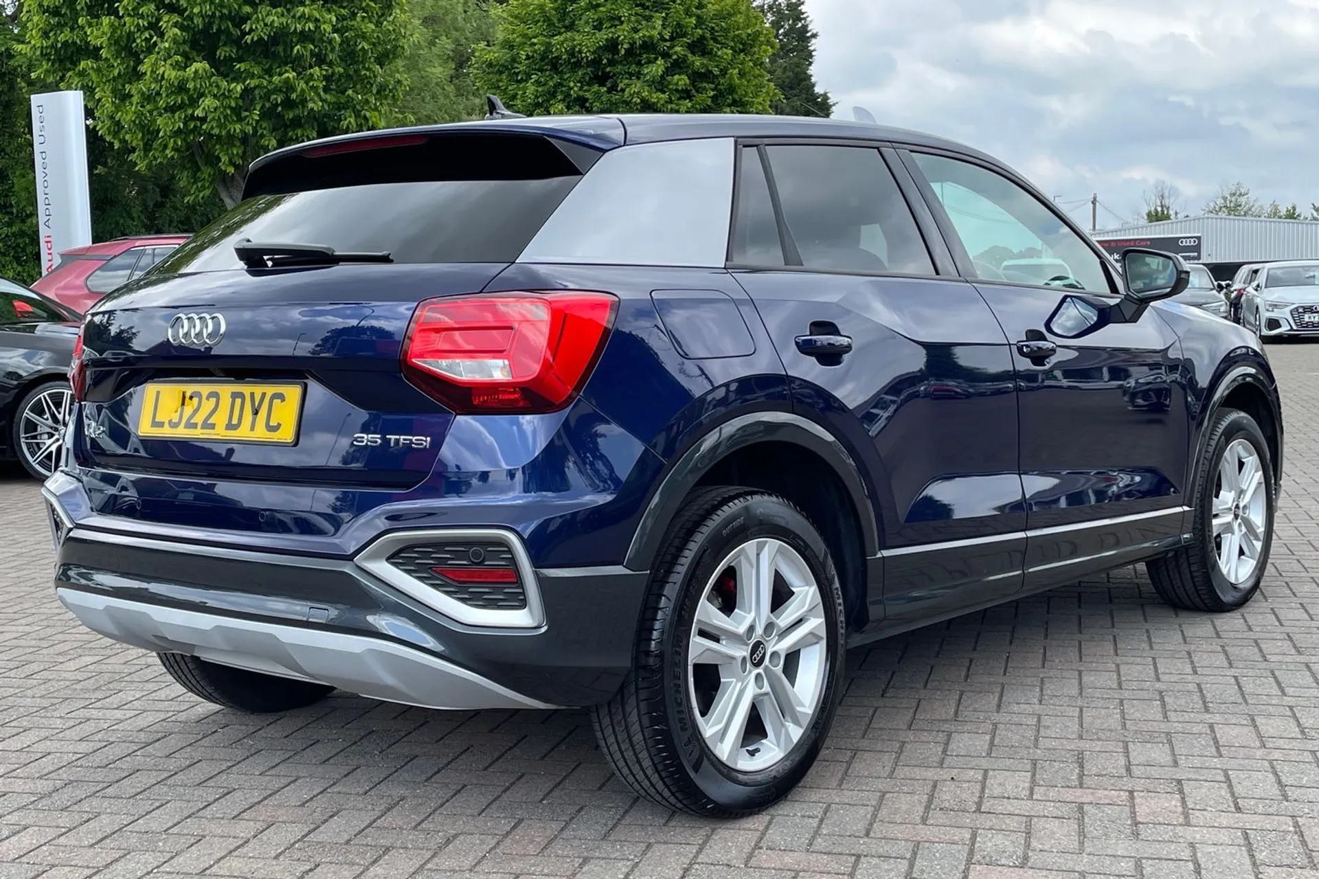 Audi Q2 thumbnail image number 4