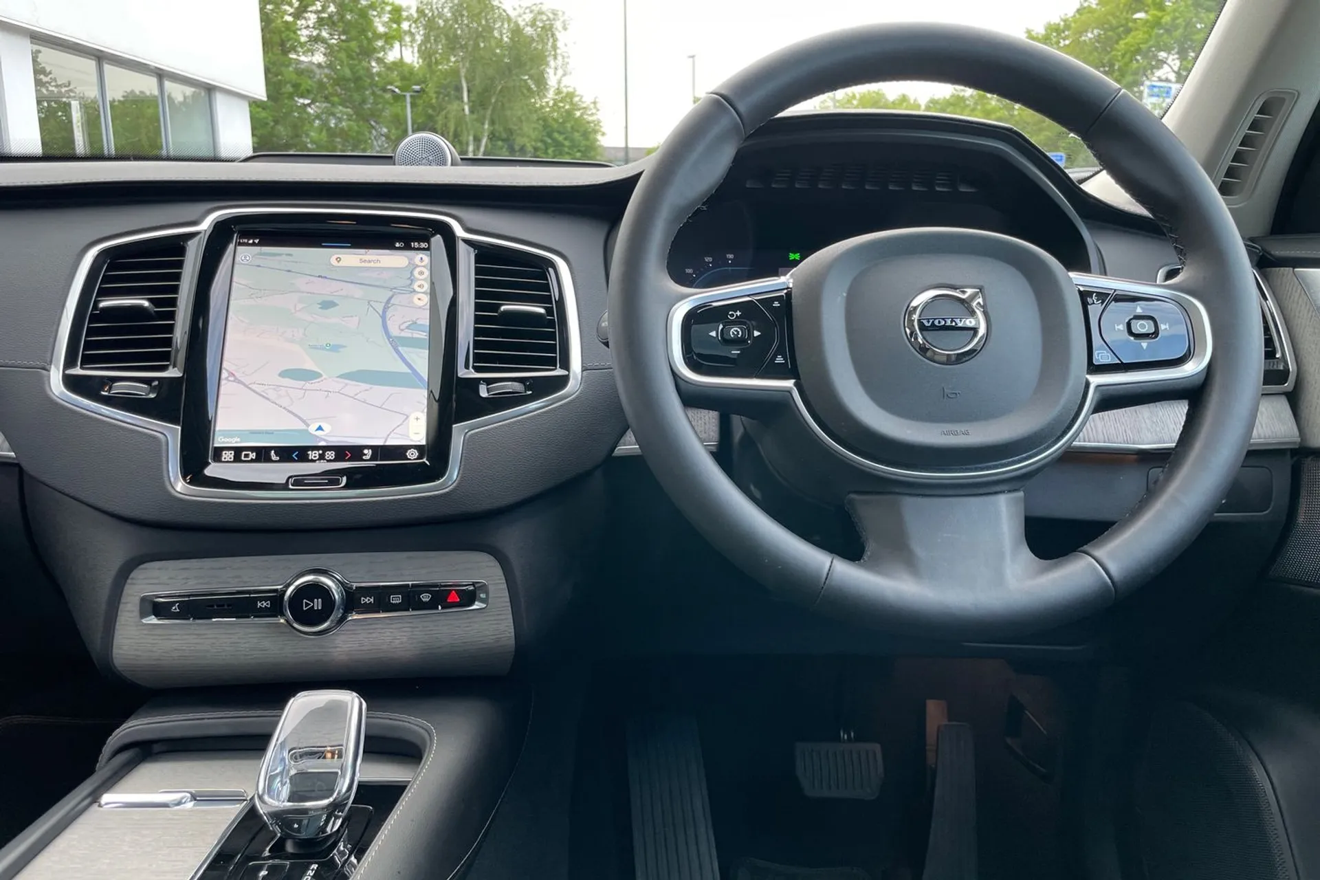 Volvo XC90 thumbnail image number 34