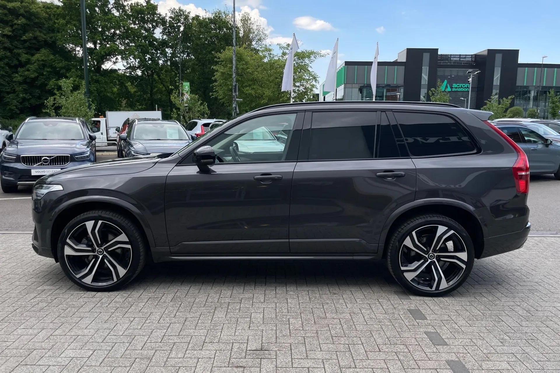 Volvo XC90 thumbnail image number 11