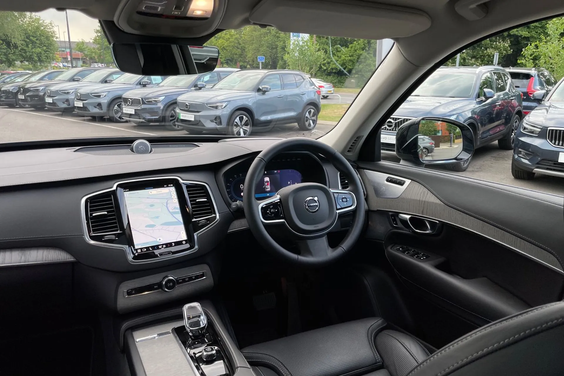 Volvo XC90 thumbnail image number 33