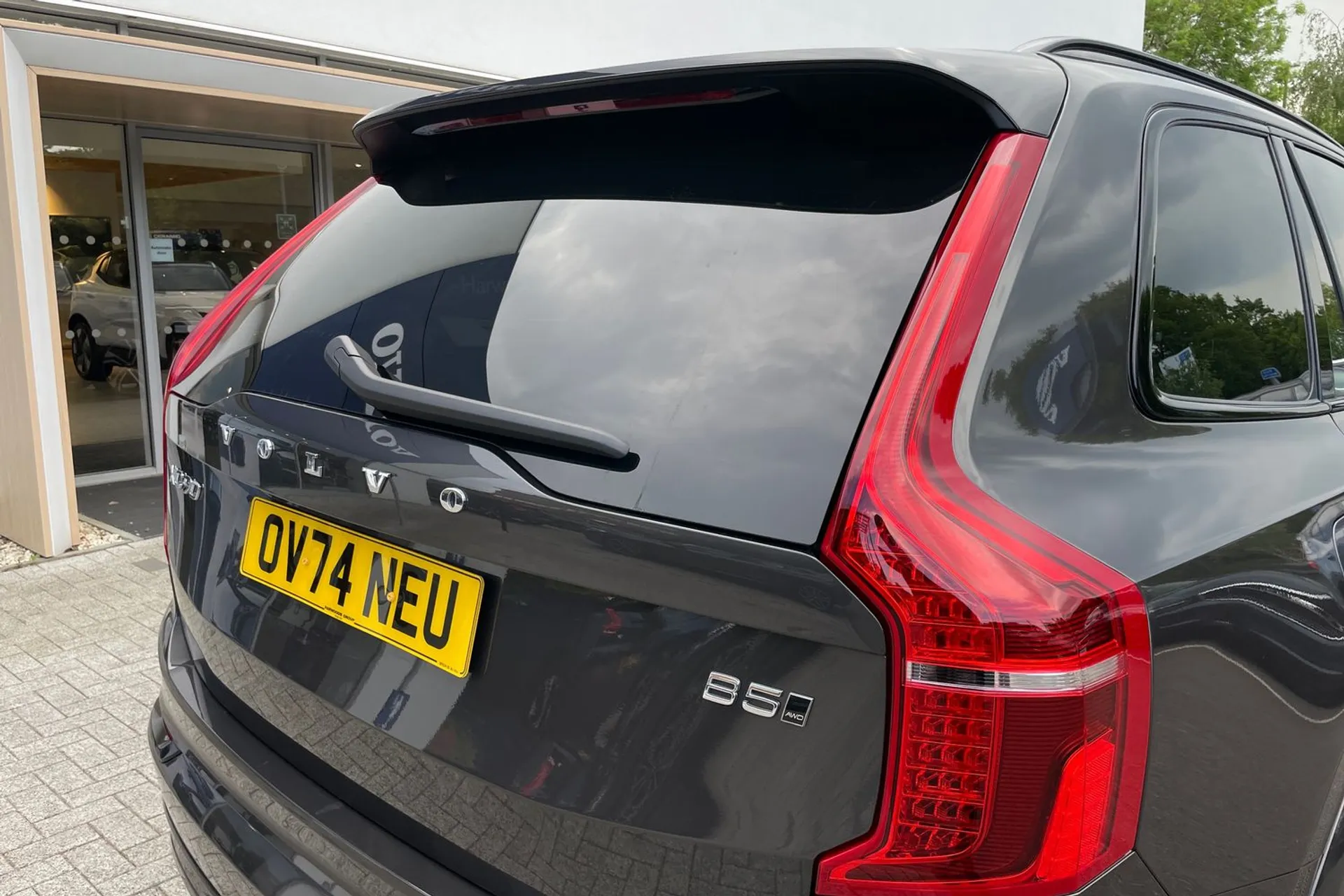 Volvo XC90 thumbnail image number 16