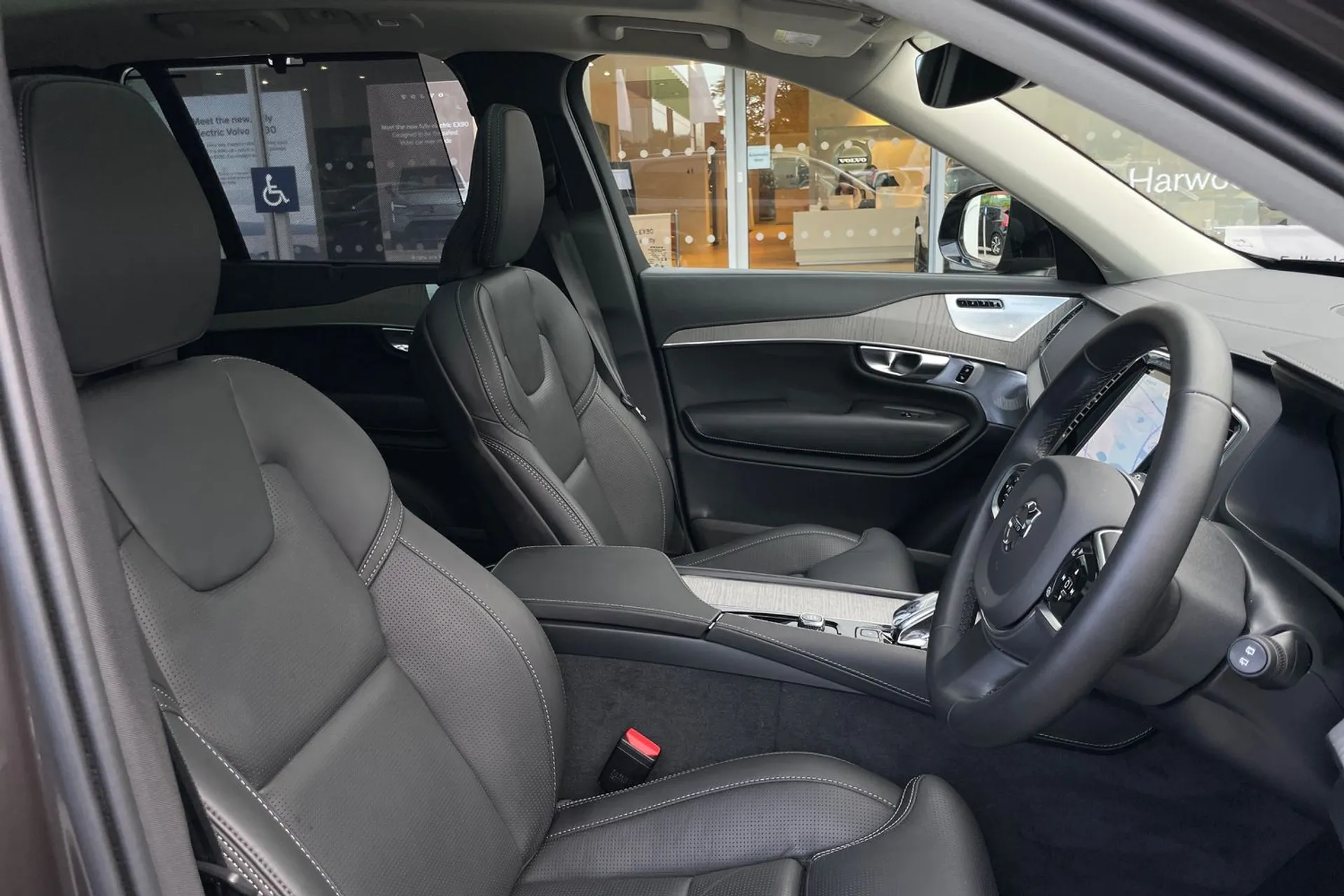 Volvo XC90 thumbnail image number 26