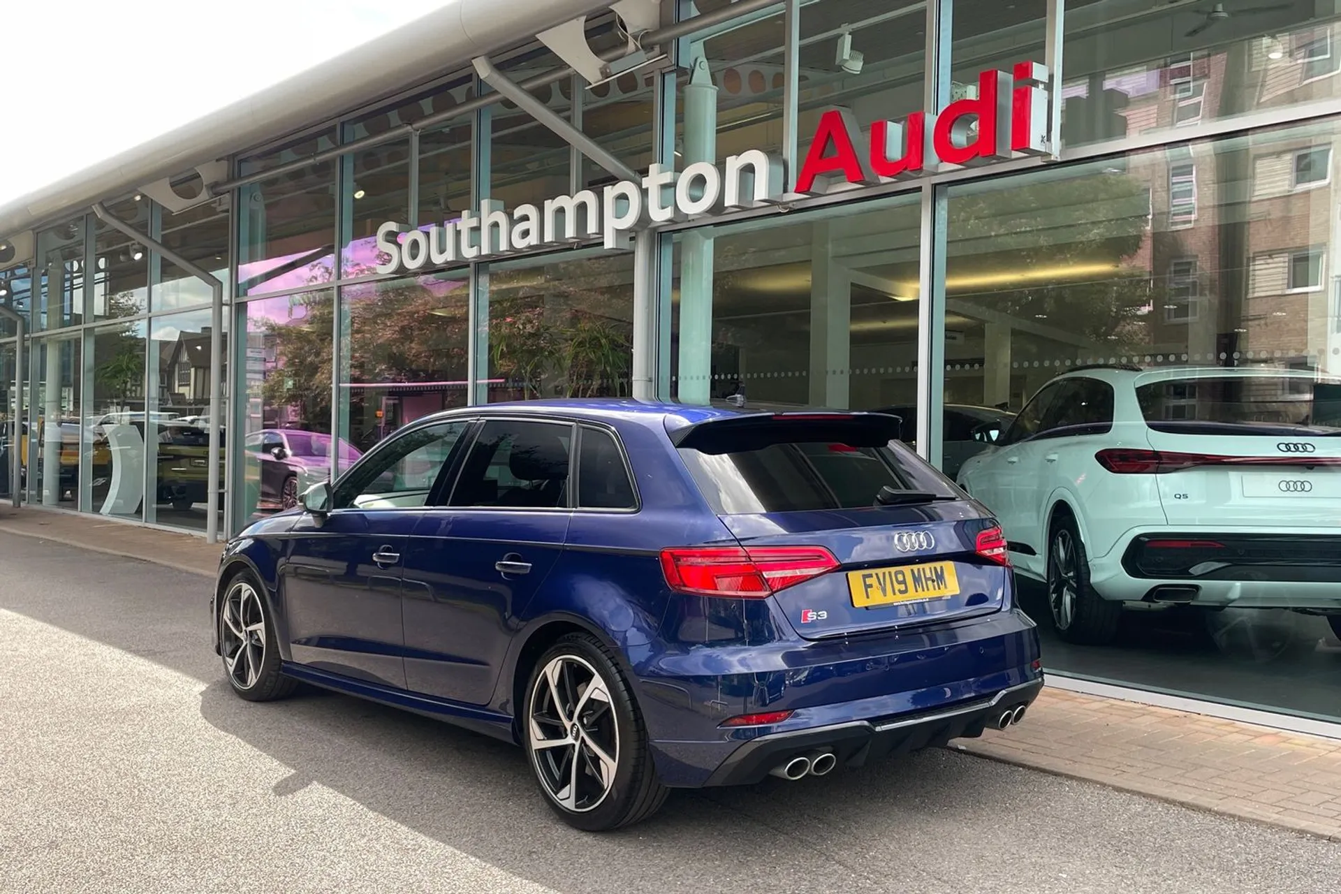 Audi A3 thumbnail image number 8
