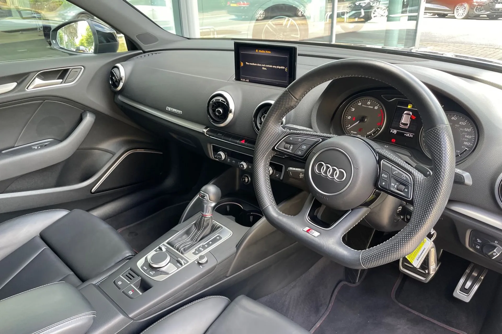 Audi A3 thumbnail image number 26