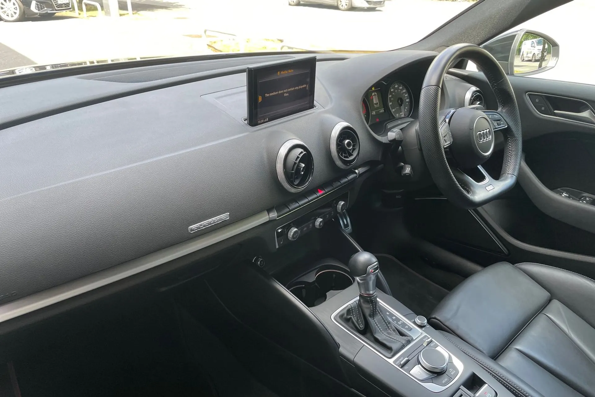 Audi A3 thumbnail image number 27