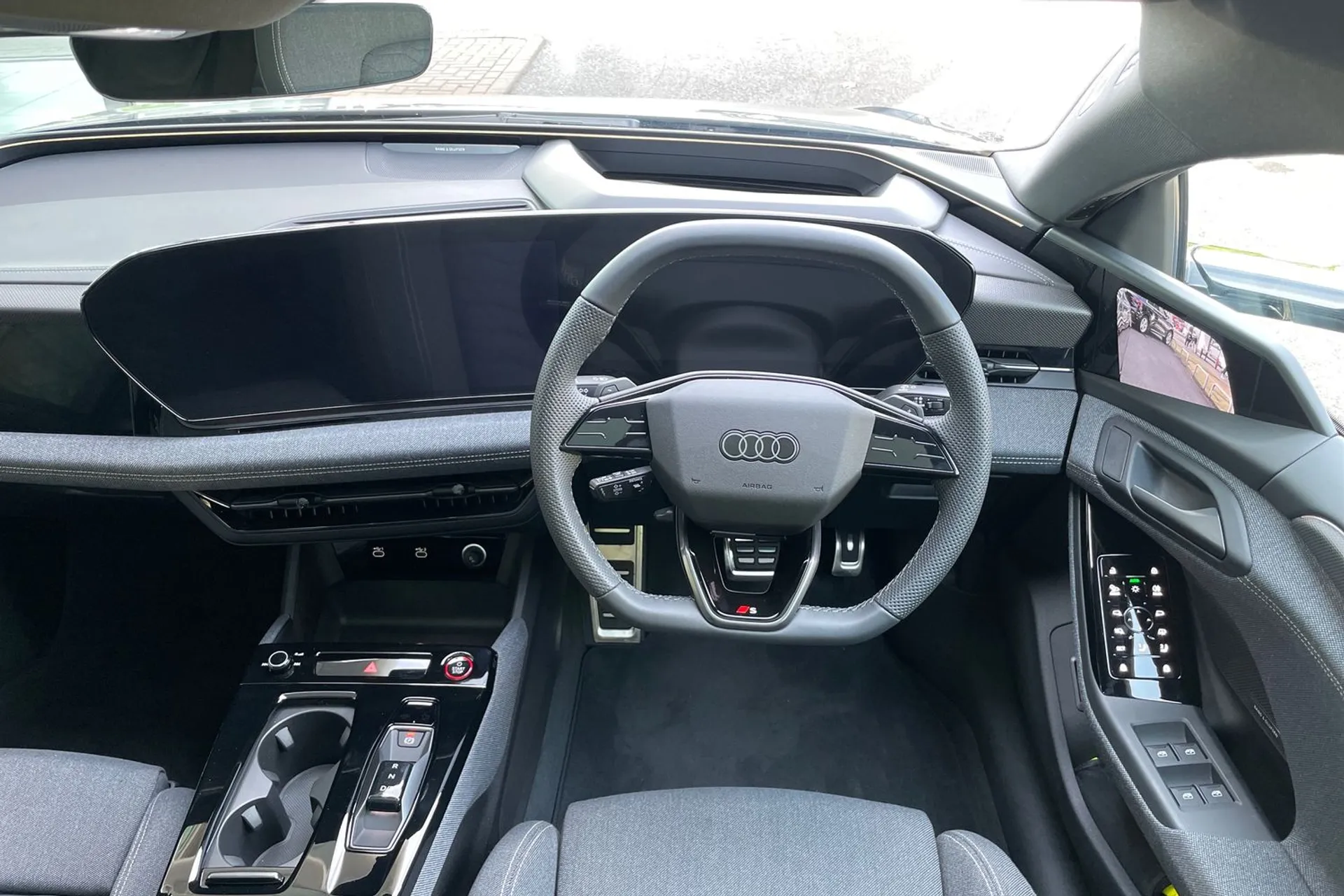 Audi A6 thumbnail image number 33