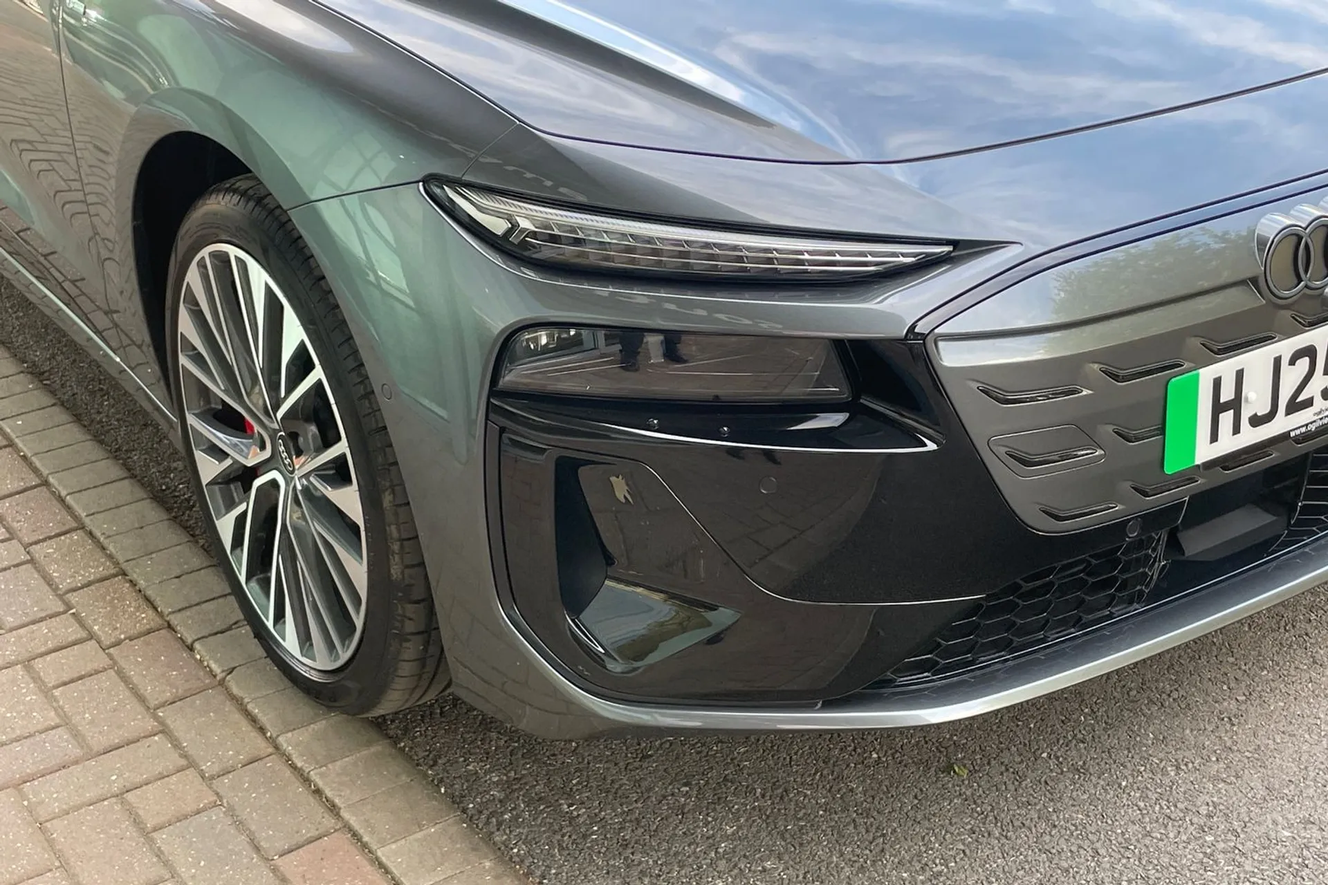 Audi A6 thumbnail image number 59