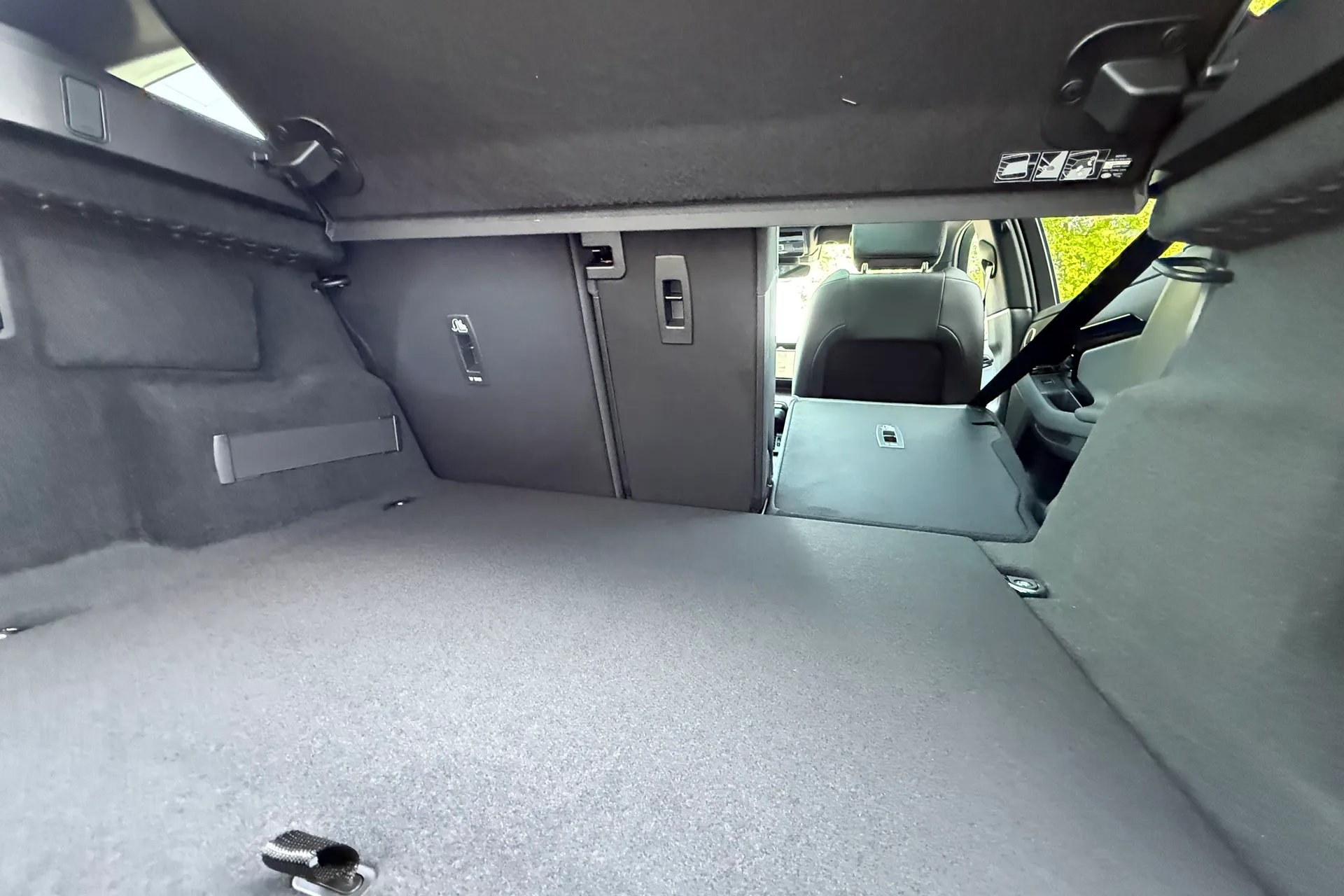 LAND ROVER RANGE ROVER EVOQUE thumbnail image number 44