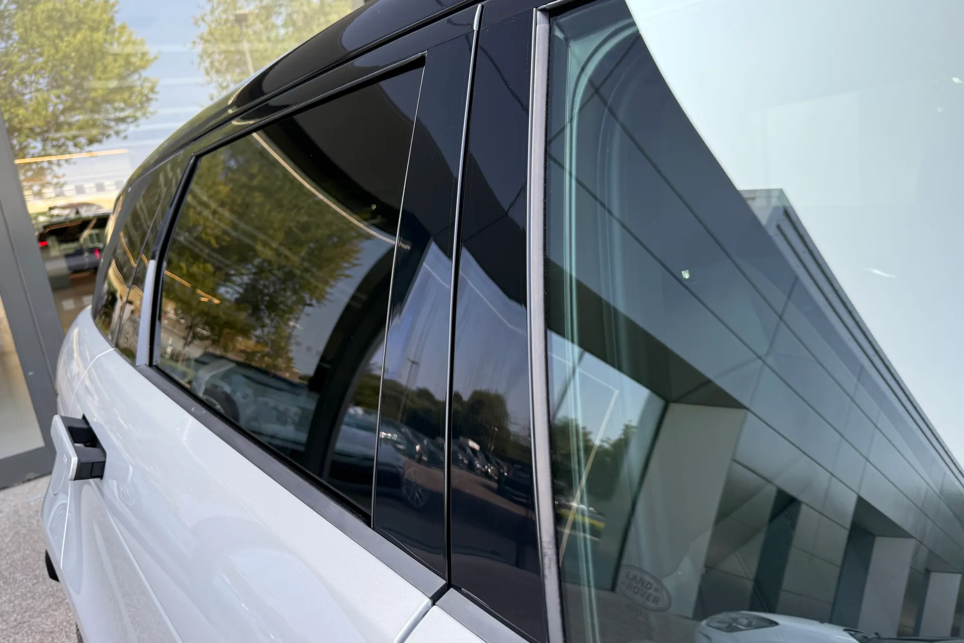 LAND ROVER RANGE ROVER EVOQUE thumbnail image number 25