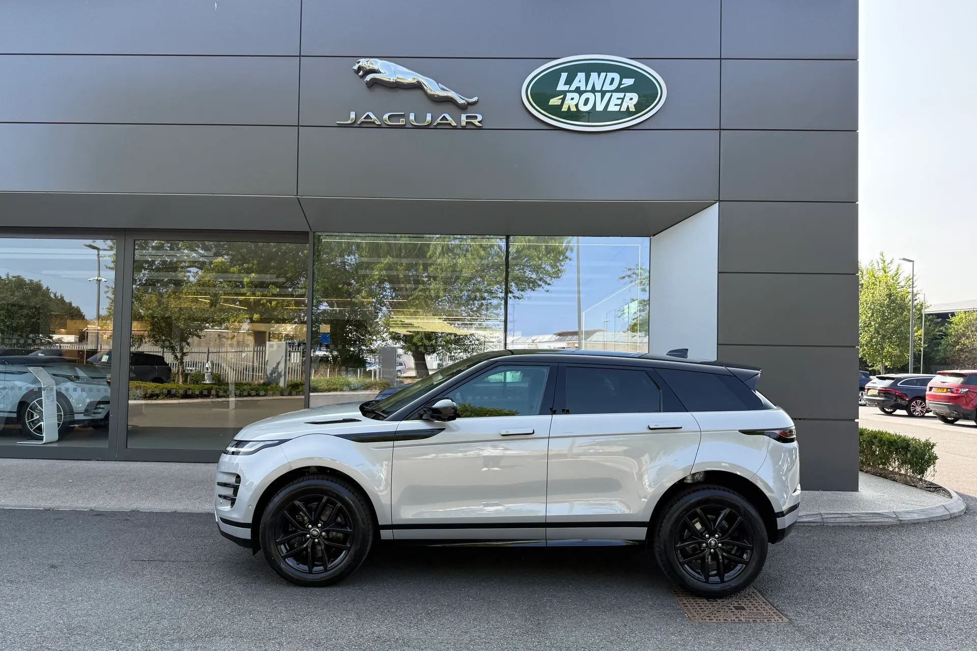 LAND ROVER RANGE ROVER EVOQUE thumbnail image number 27