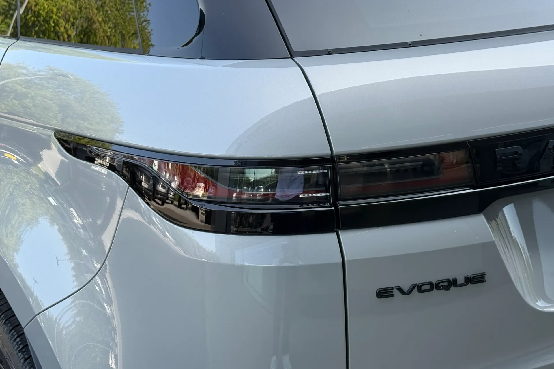 LAND ROVER RANGE ROVER EVOQUE thumbnail image number 56