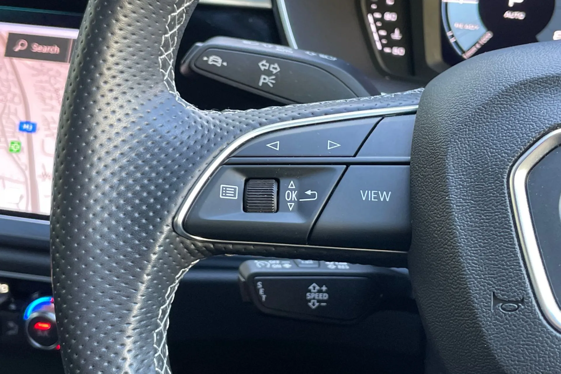 Audi Q3 thumbnail image number 57