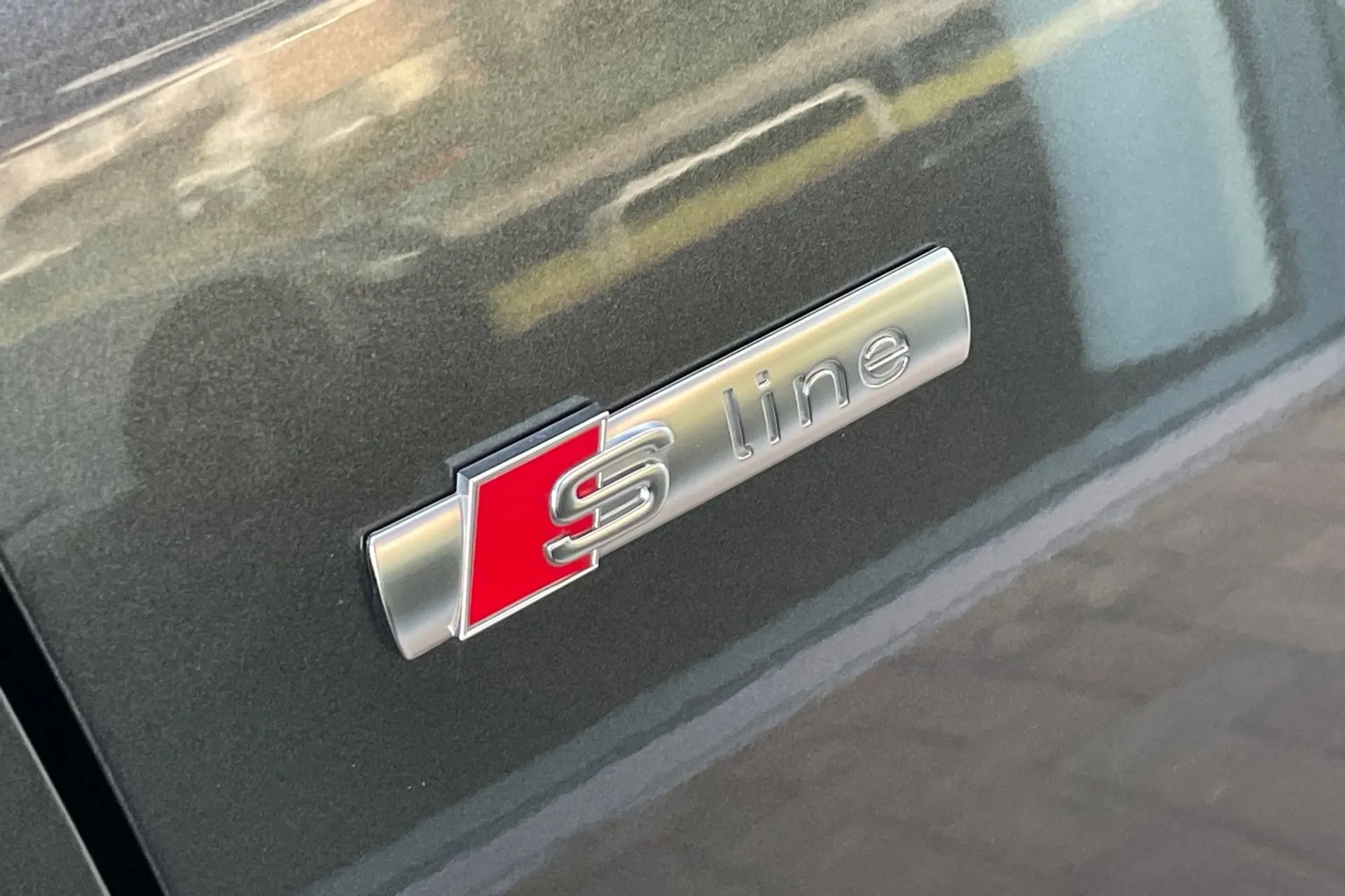 Audi Q3 thumbnail image number 52