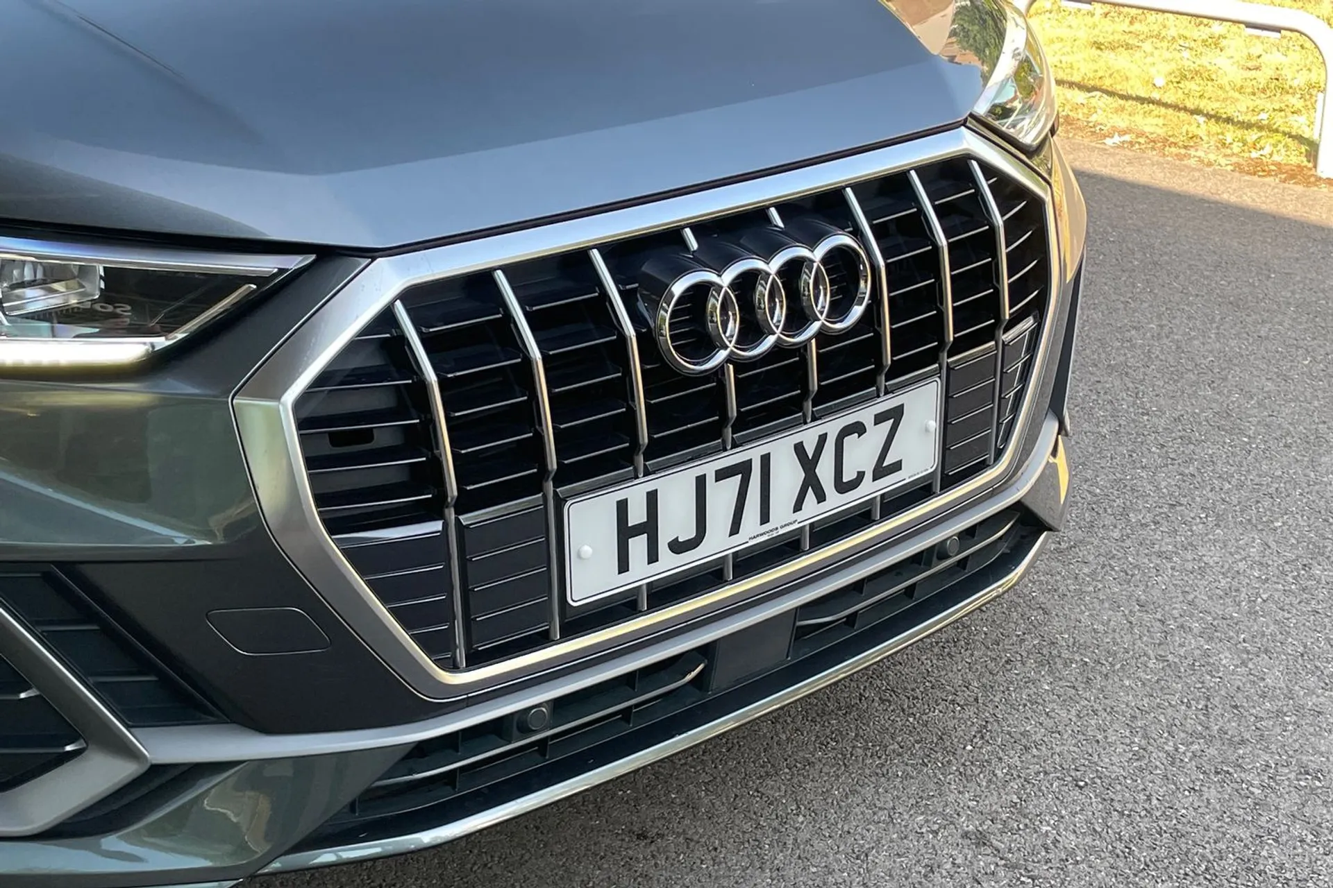 Audi Q3 thumbnail image number 54
