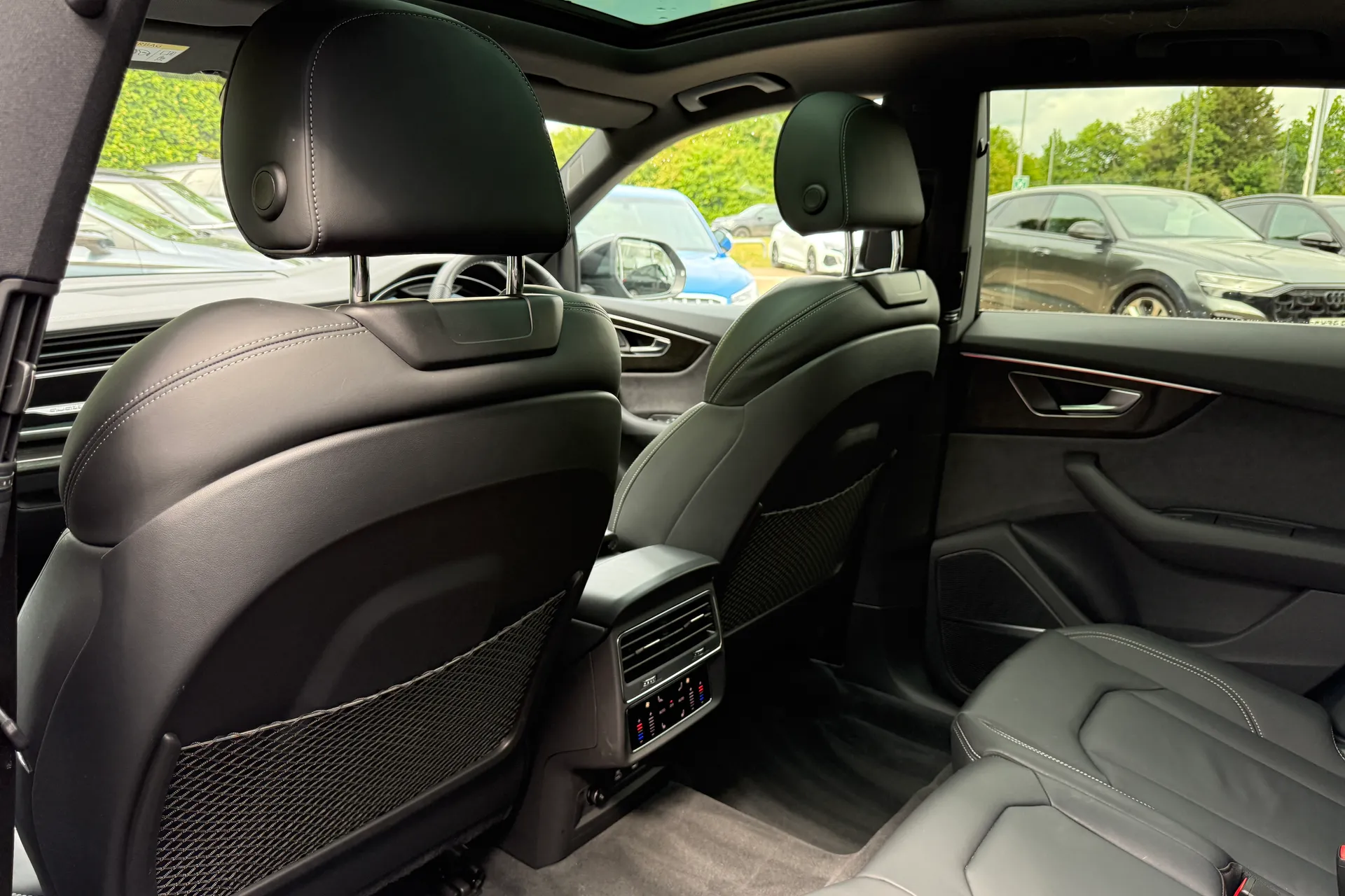 Audi Q8 thumbnail image number 55