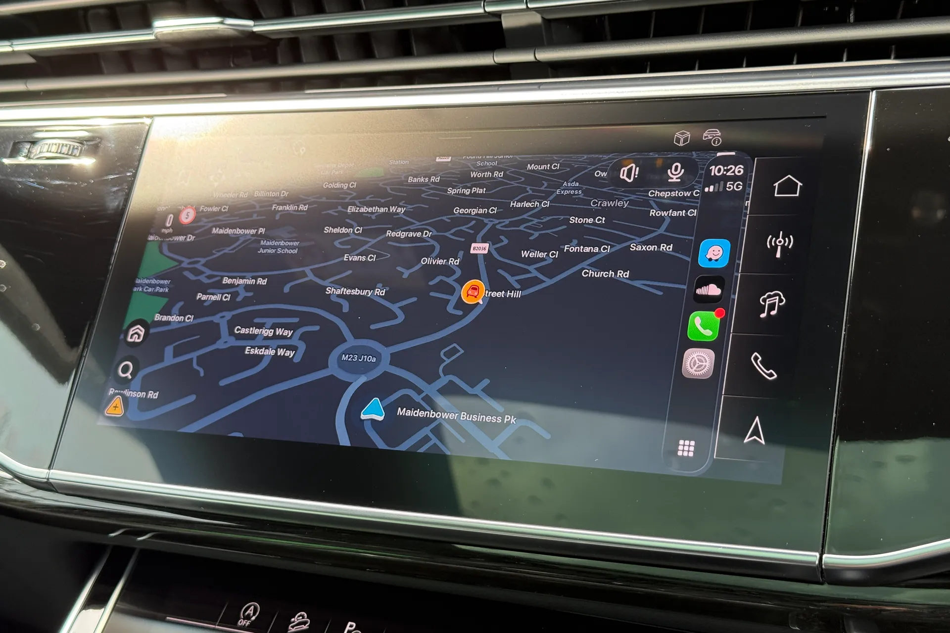 Audi Q8 thumbnail image number 9