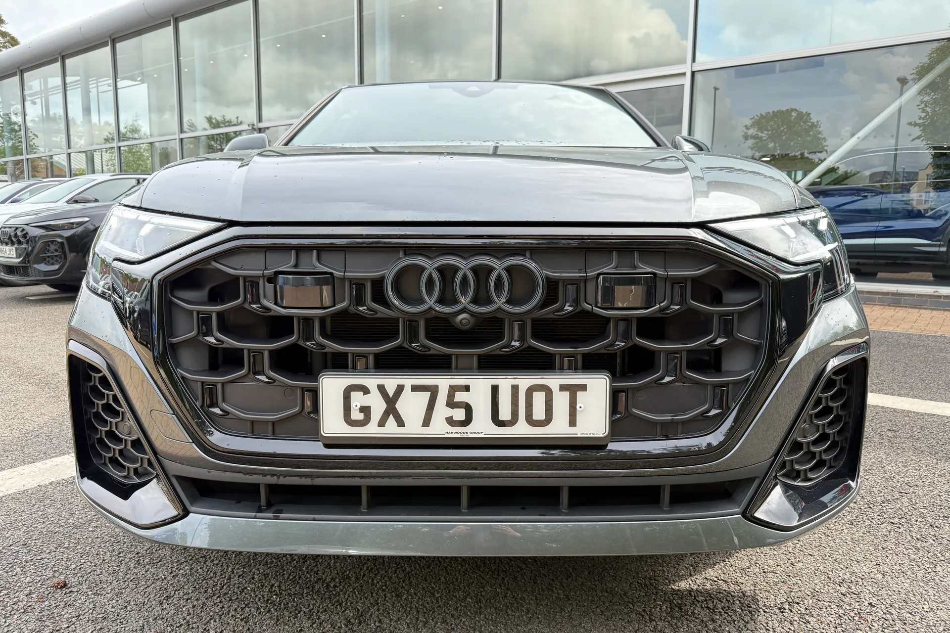 Audi Q8 thumbnail image number 63