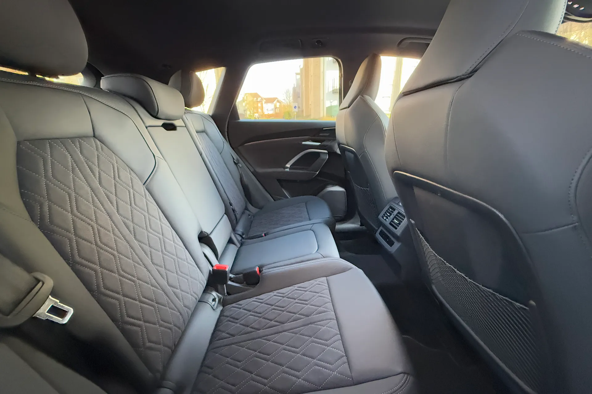 Audi Q5 thumbnail image number 33