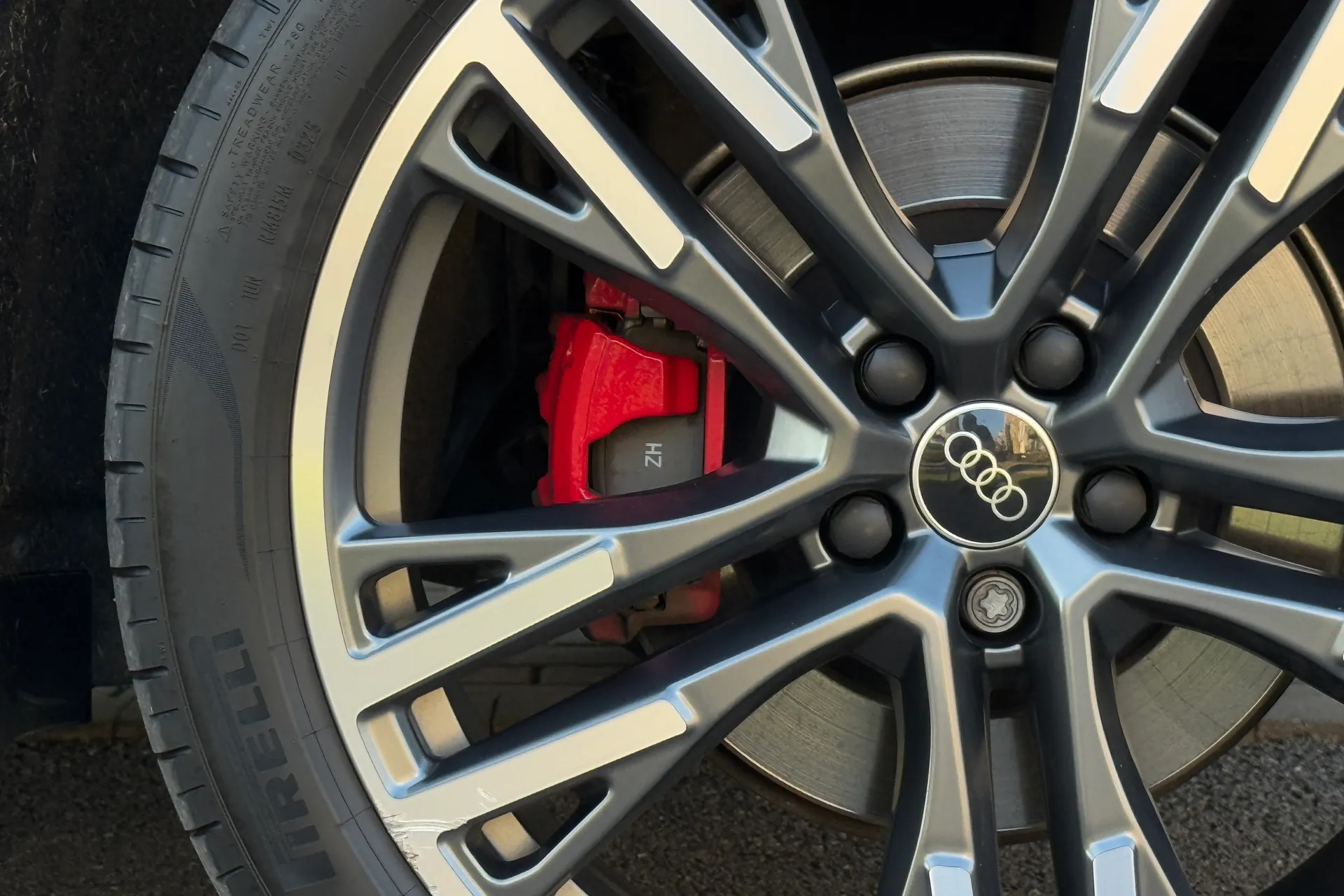 Audi Q5 thumbnail image number 50