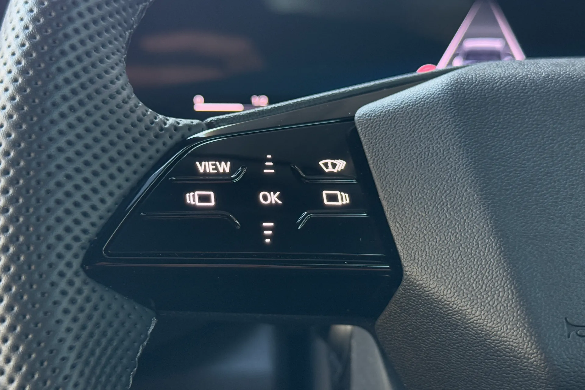 Audi Q5 thumbnail image number 16