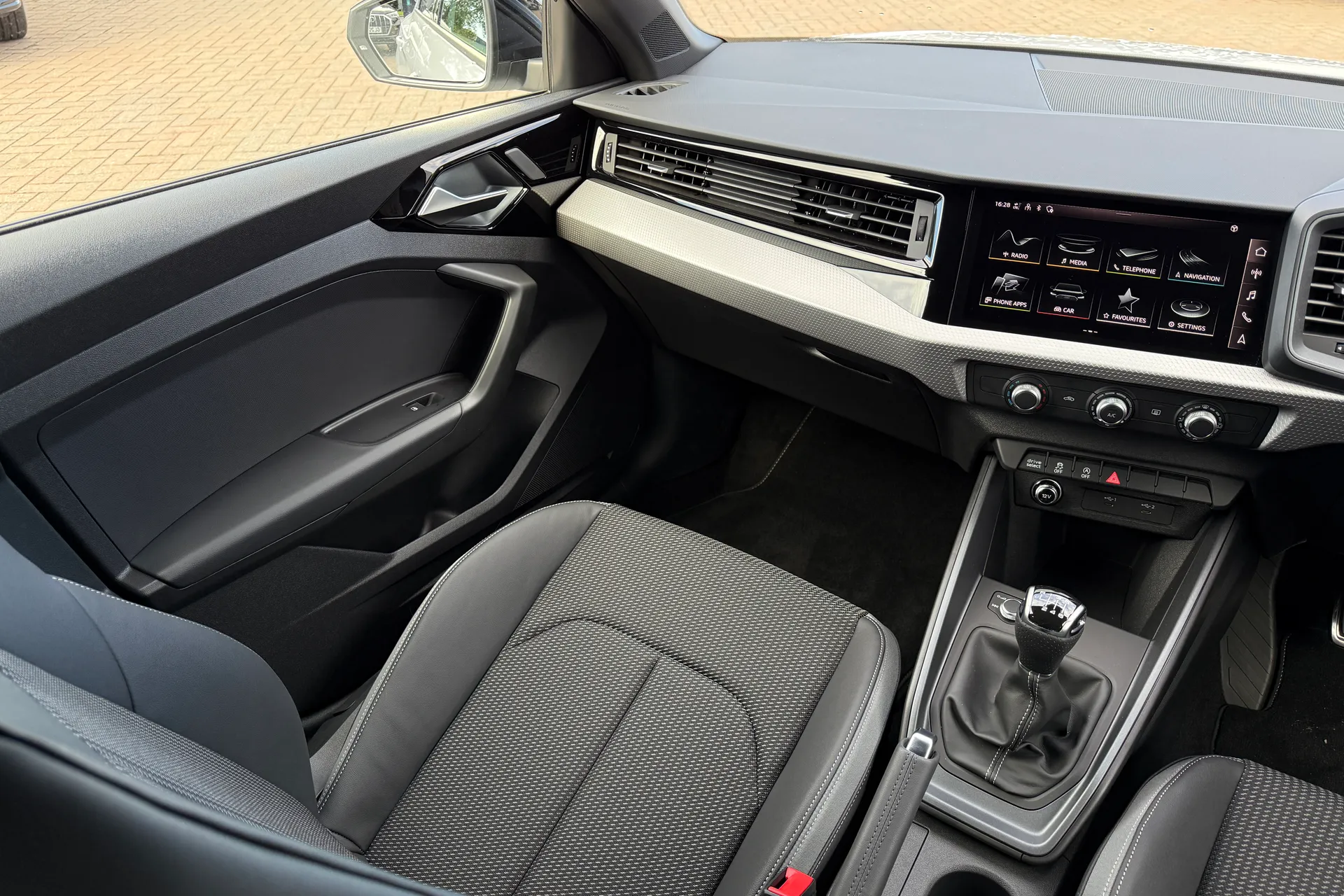 Audi A1 thumbnail image number 34