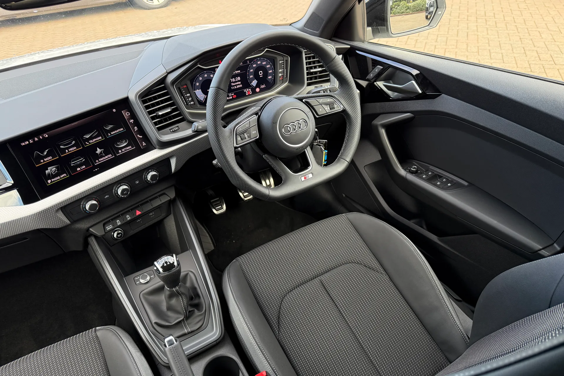 Audi A1 thumbnail image number 36