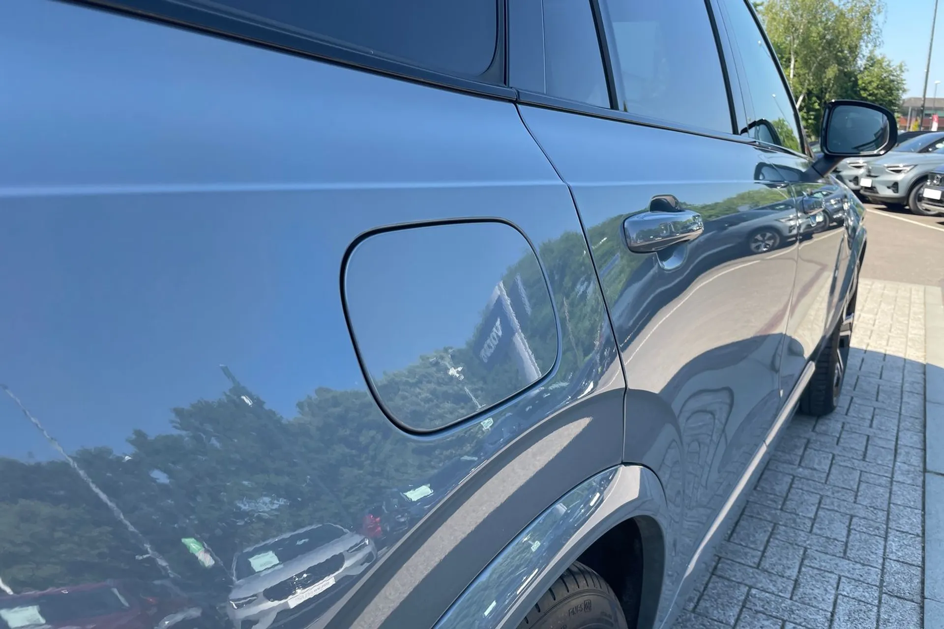 Volvo XC90 thumbnail image number 20
