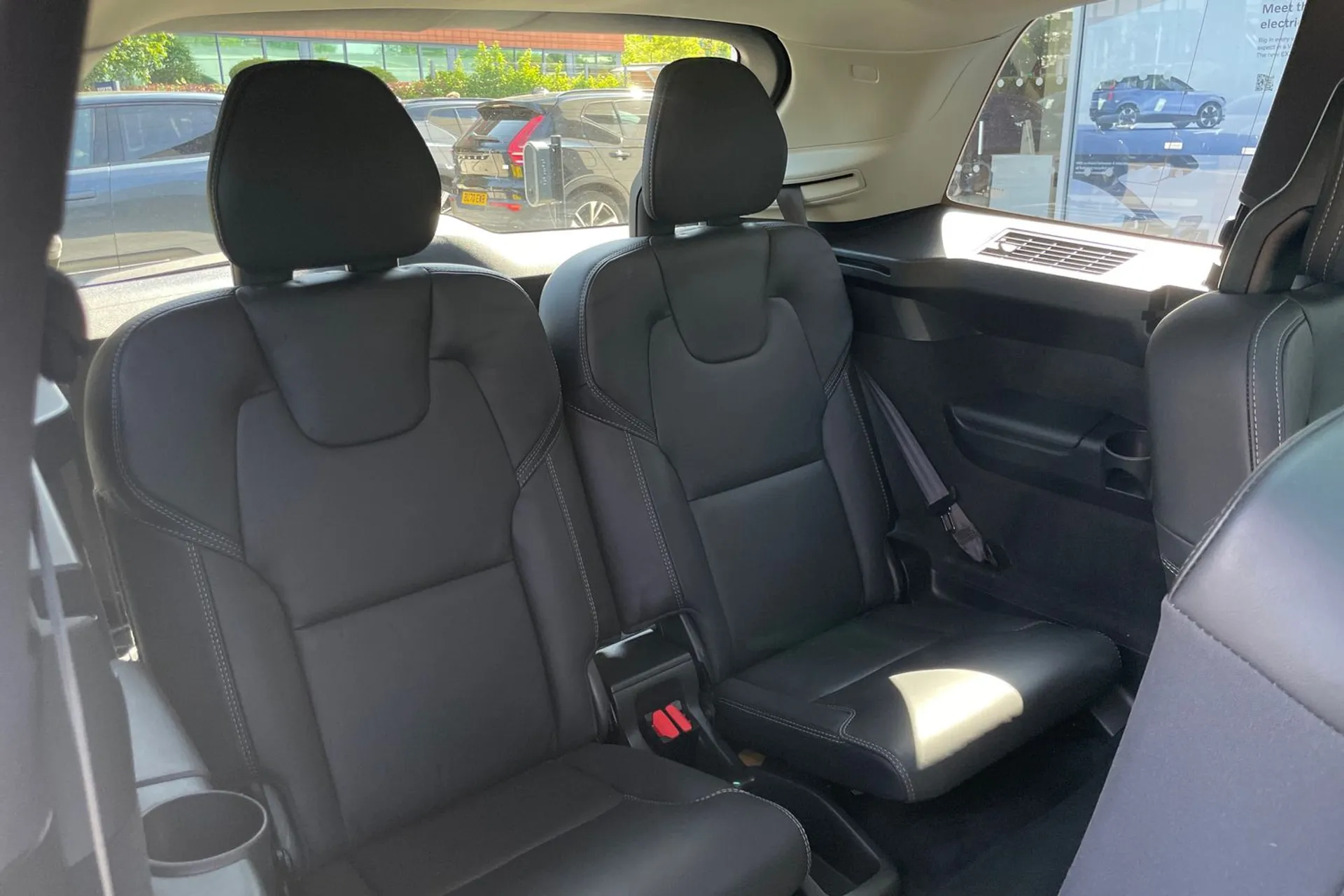 Volvo XC90 thumbnail image number 7