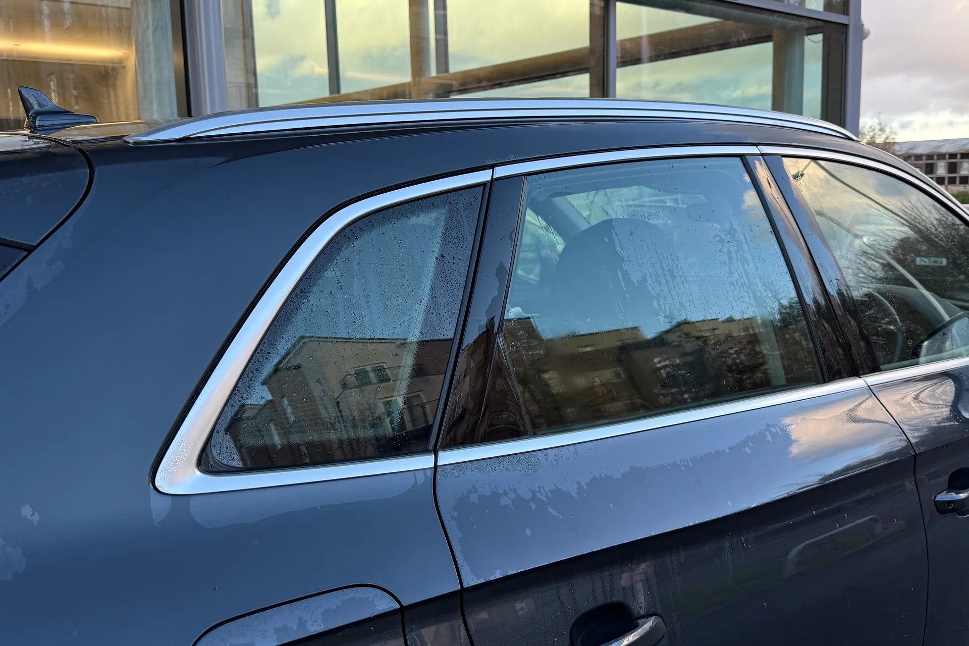 Audi Q5 thumbnail image number 45