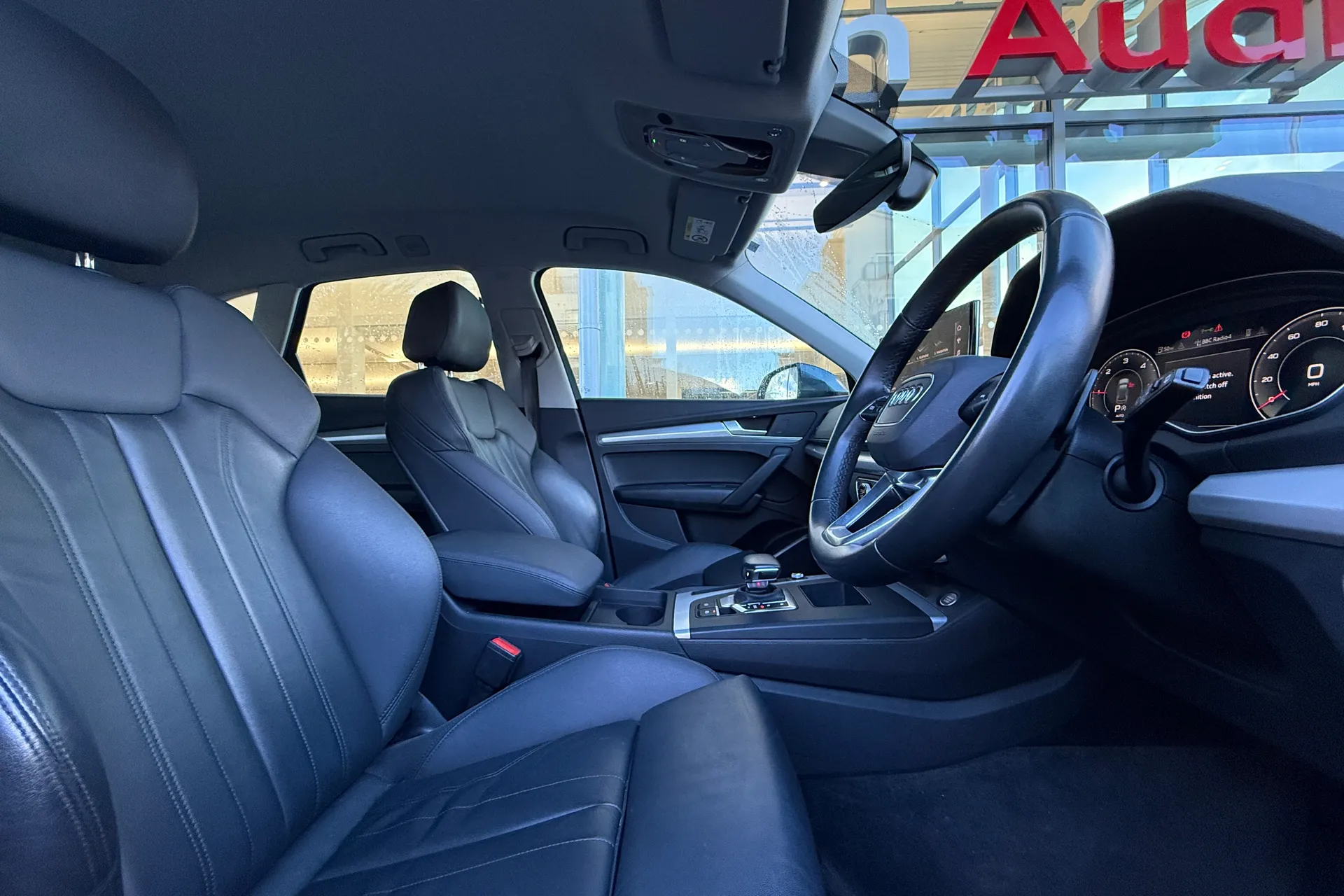 Audi Q5 thumbnail image number 42