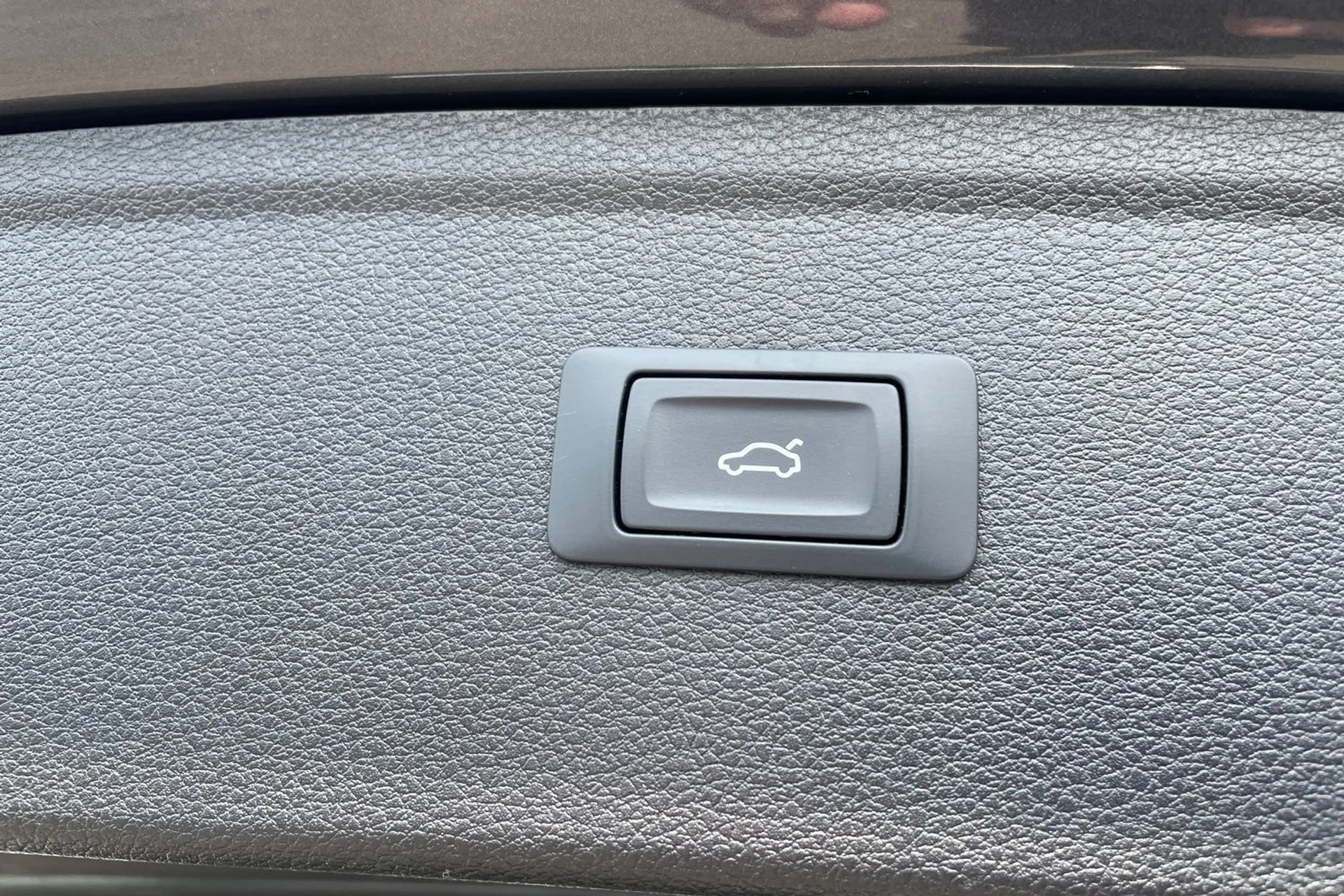 Audi Q5 thumbnail image number 19