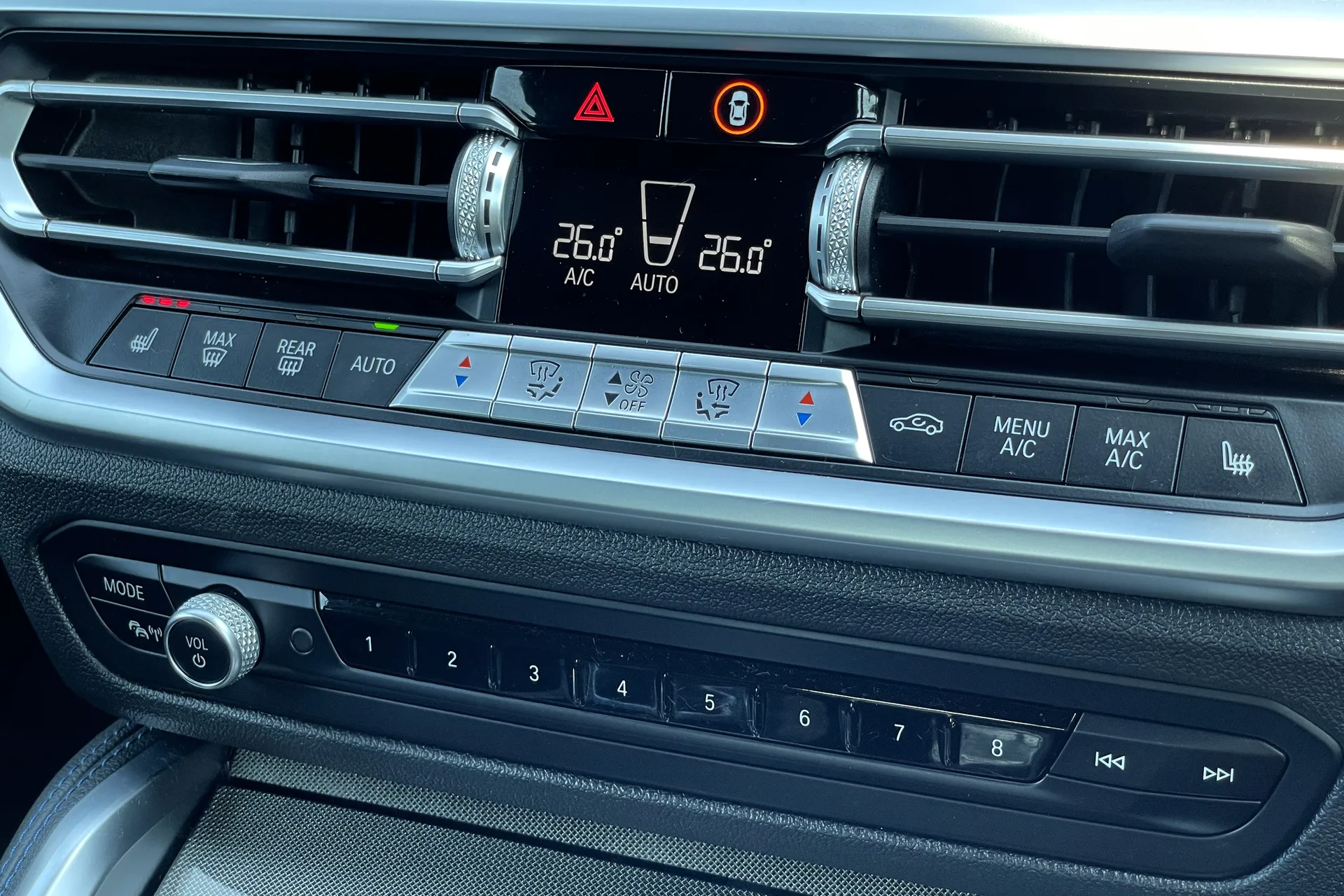 BMW 4 SERIES thumbnail image number 45