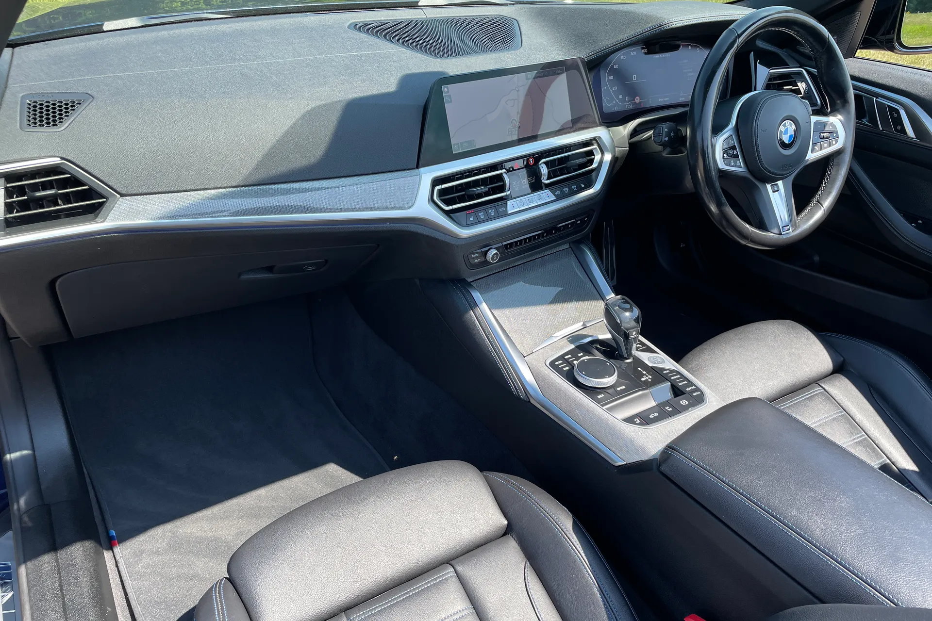 BMW 4 SERIES thumbnail image number 27