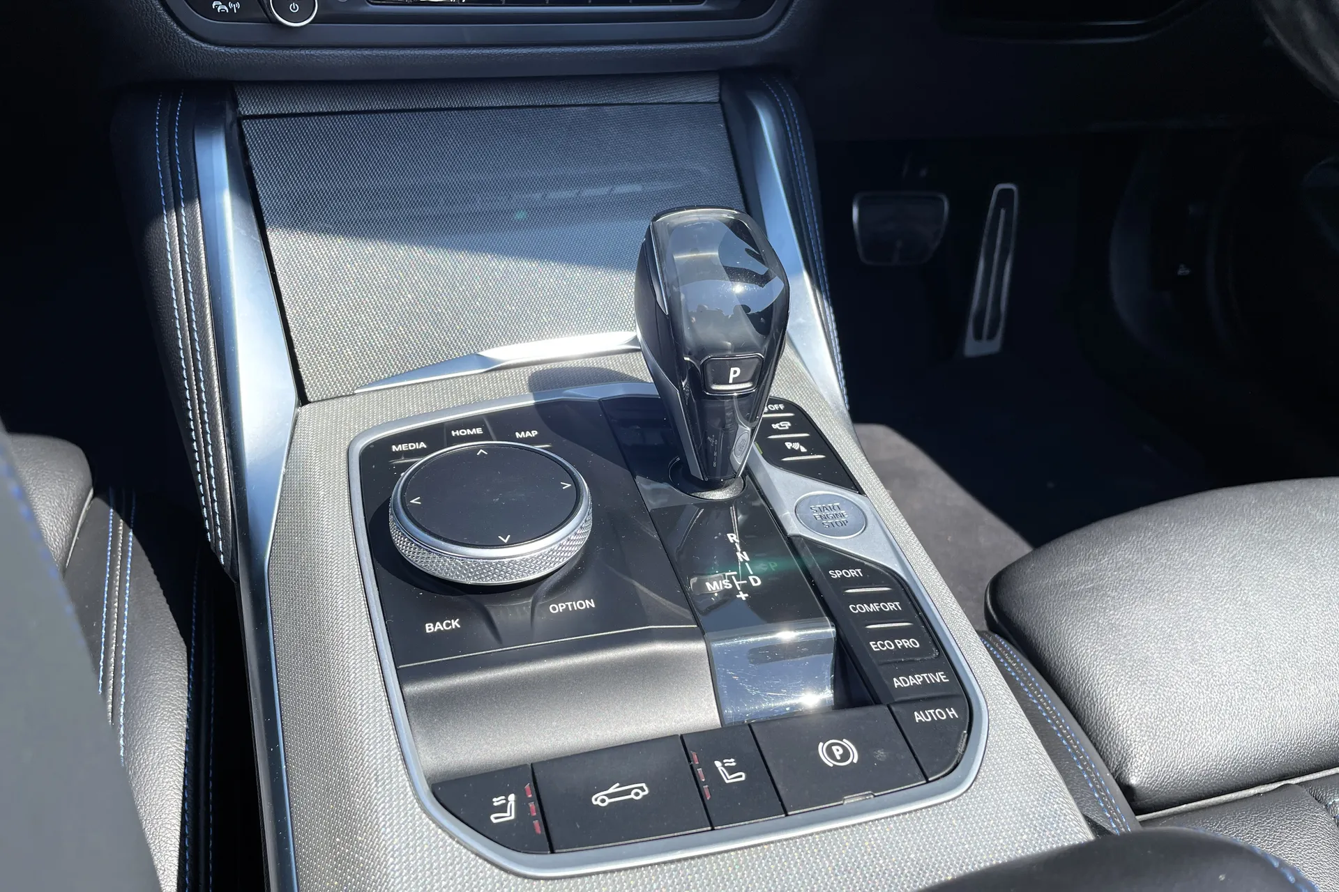 BMW 4 SERIES thumbnail image number 39