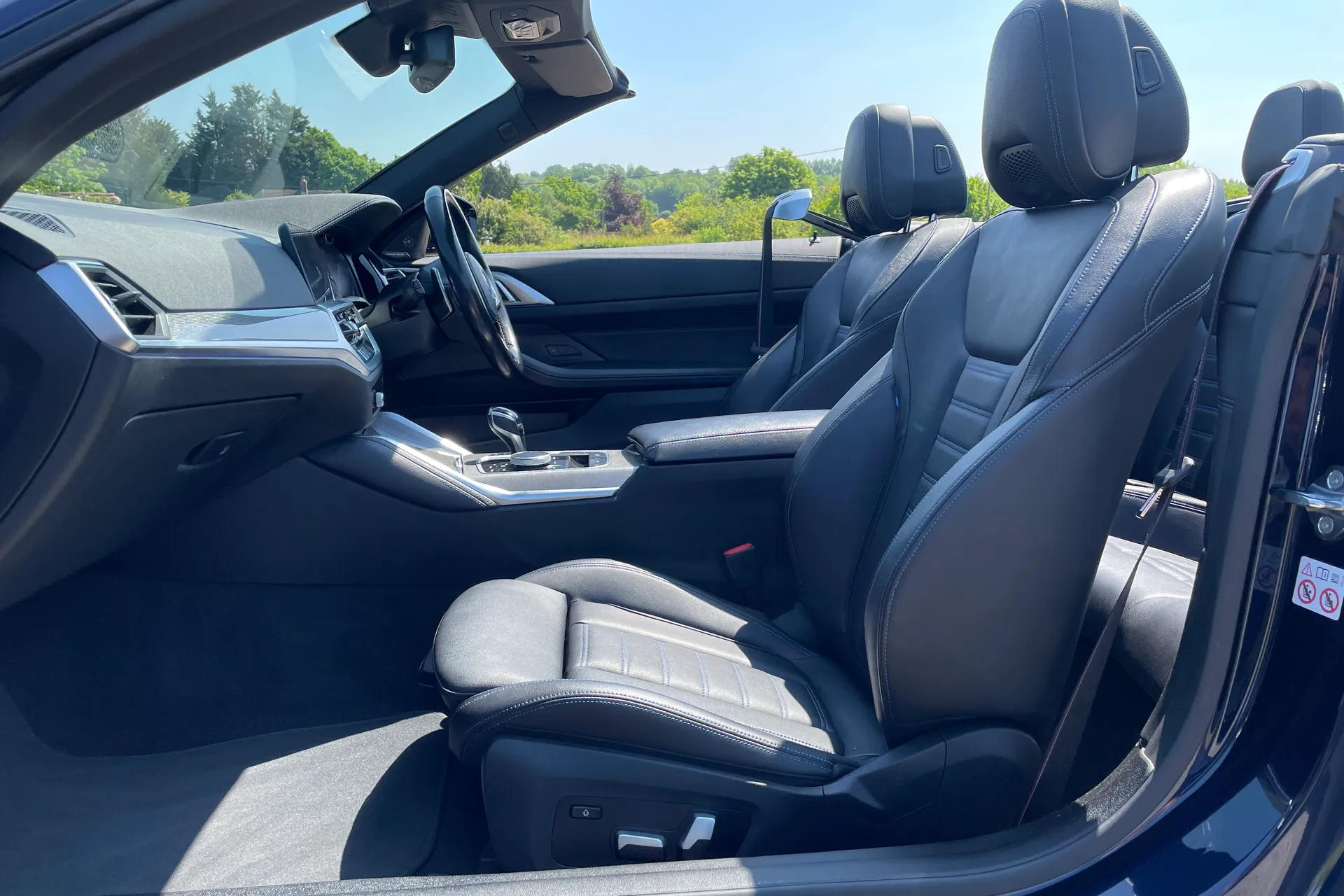 BMW 4 SERIES thumbnail image number 28