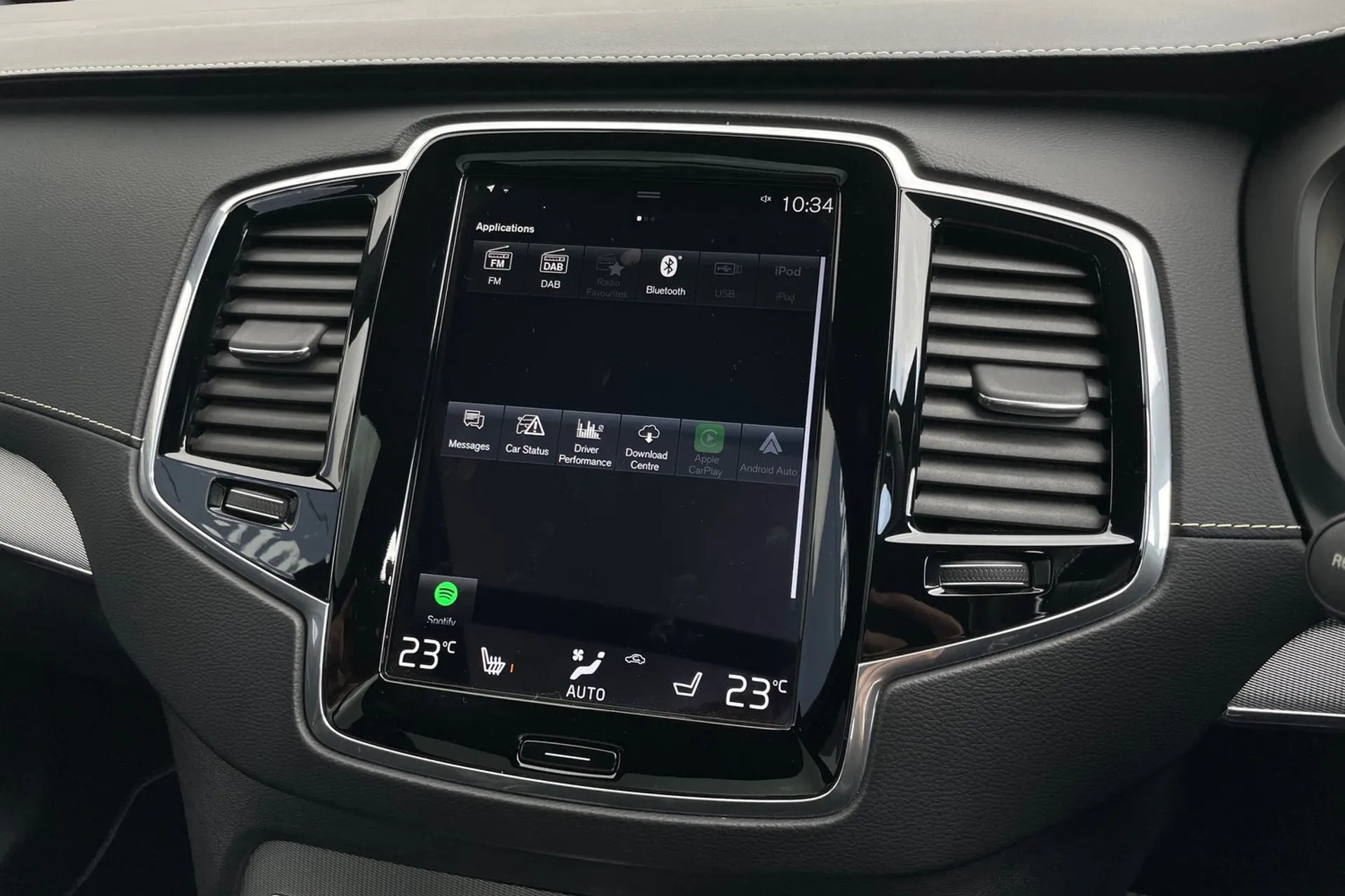 Volvo XC90 thumbnail image number 42