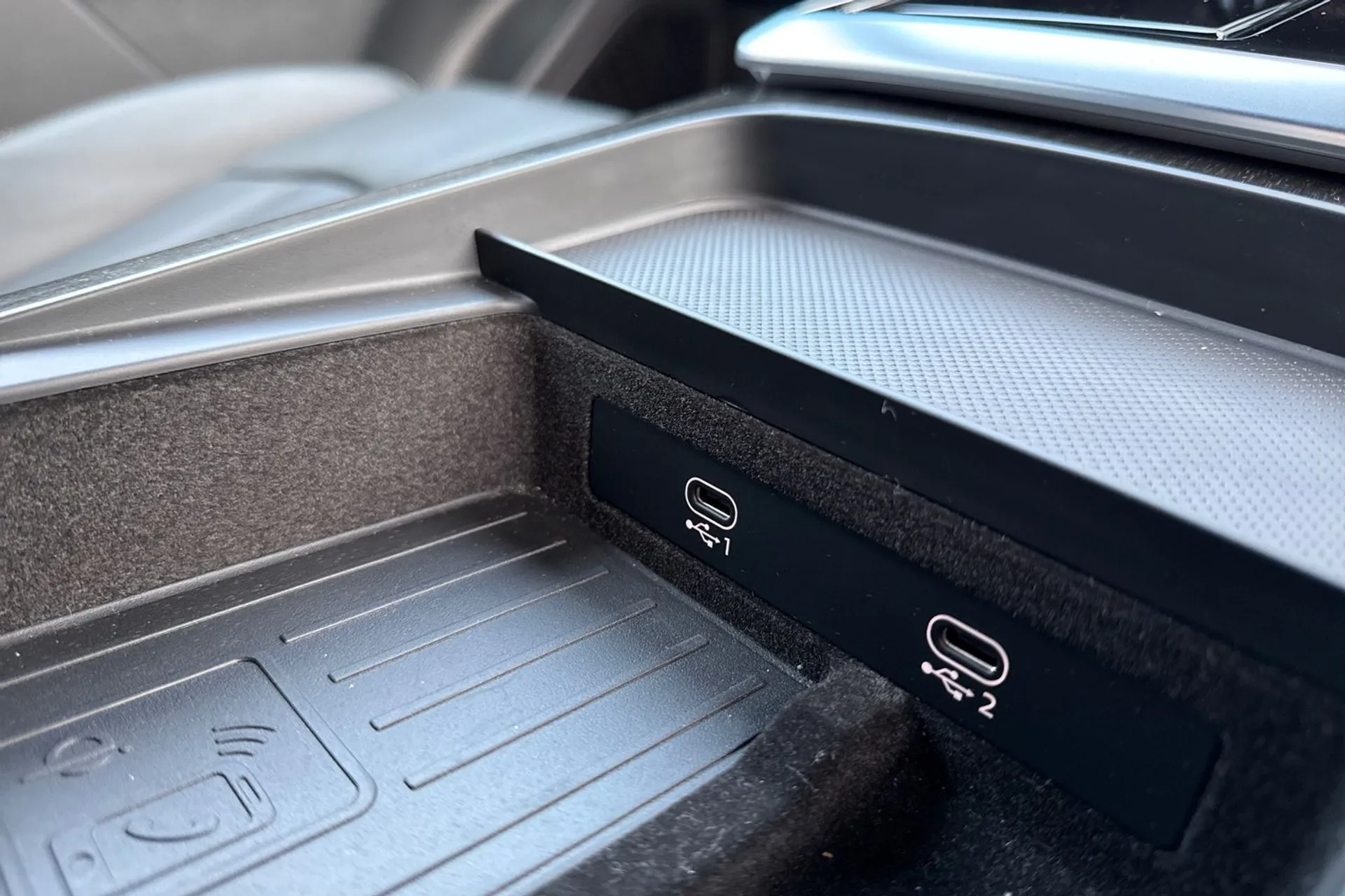 Audi Q8 thumbnail image number 35