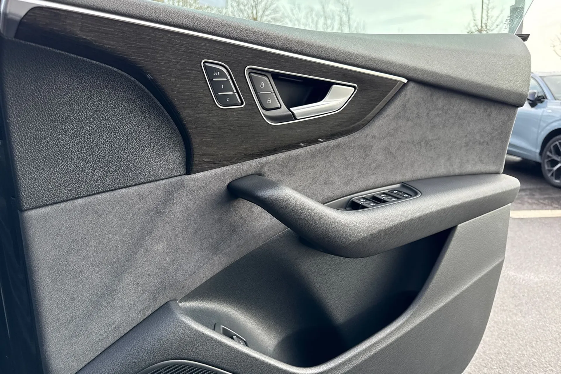 Audi Q8 thumbnail image number 55