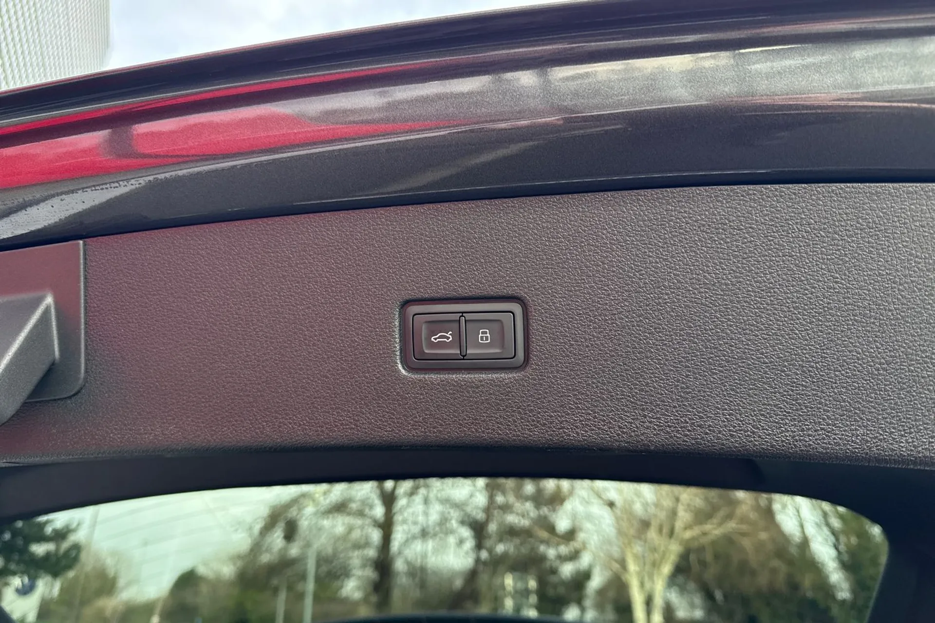 Audi Q8 thumbnail image number 40