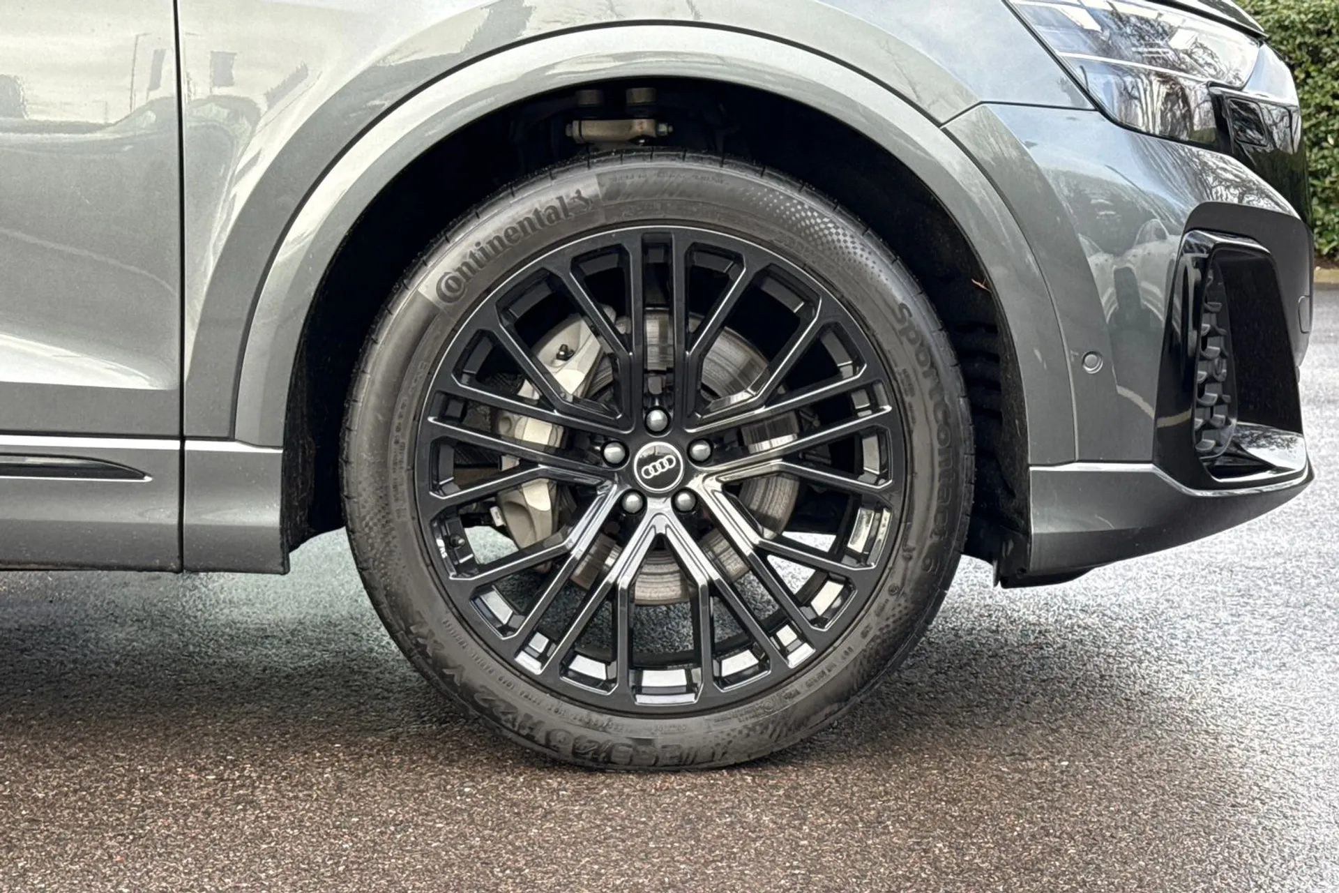 Audi Q8 thumbnail image number 21