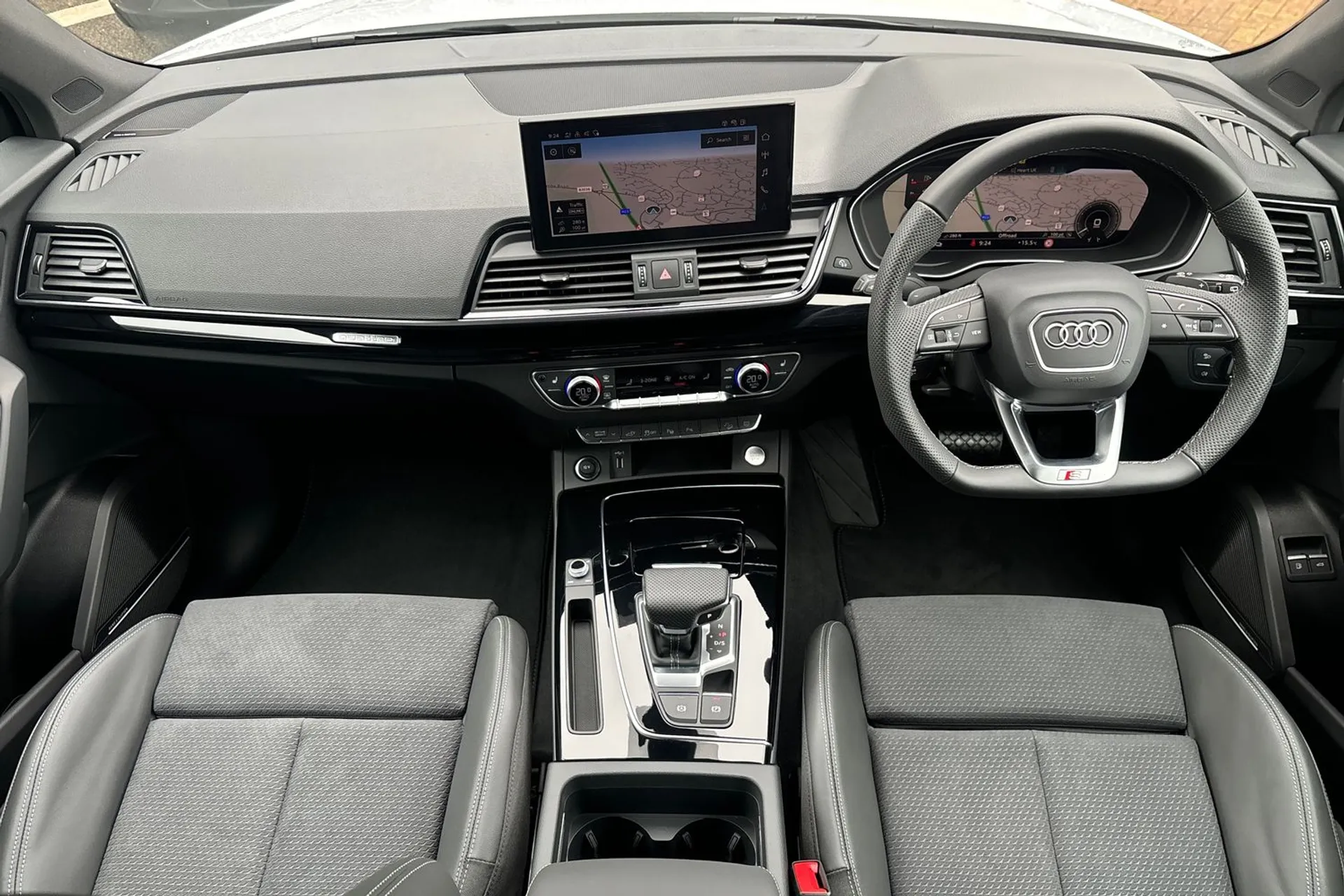 Audi Q5 thumbnail image number 3