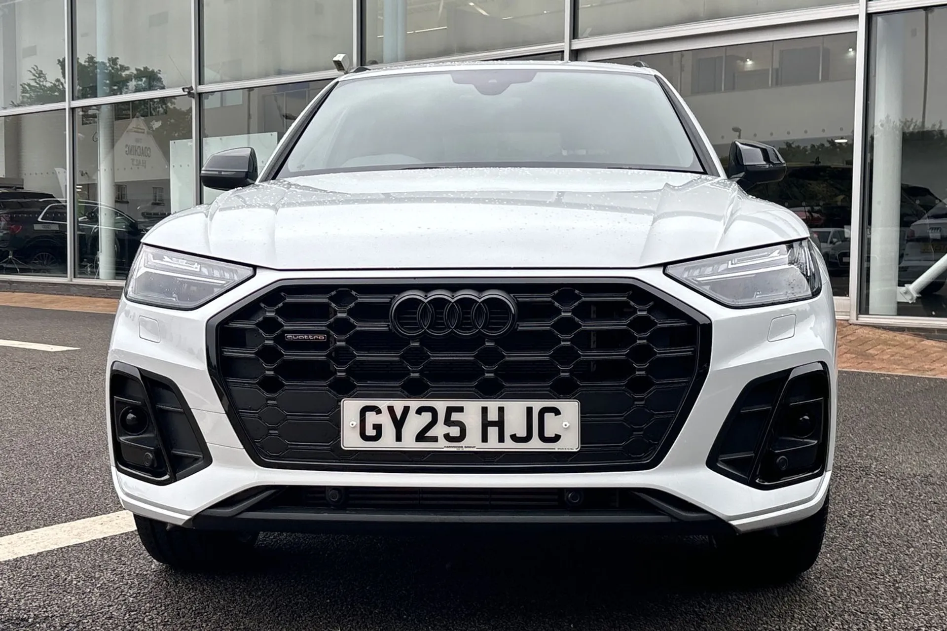 Audi Q5 thumbnail image number 17