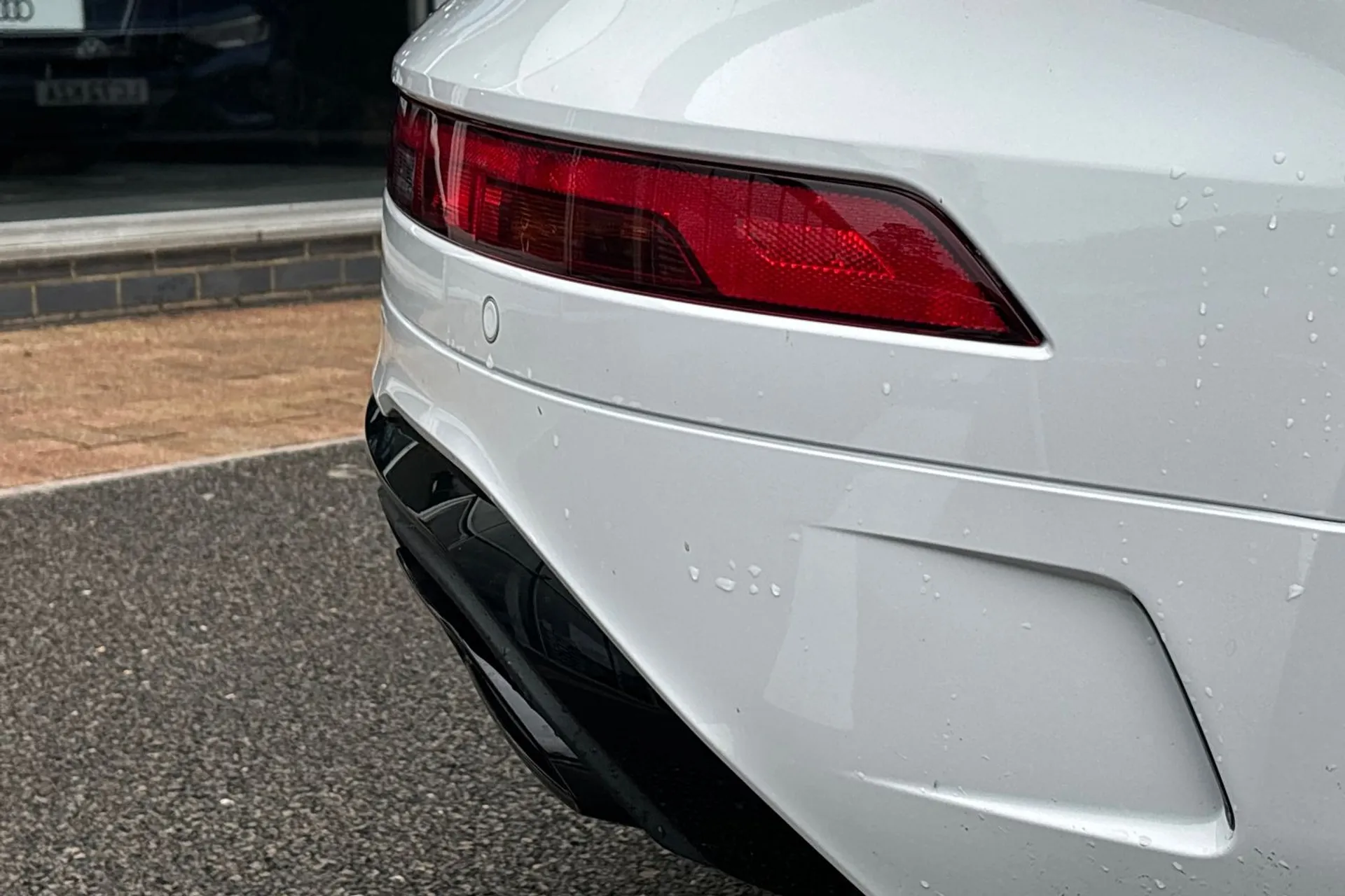 Audi Q5 thumbnail image number 31