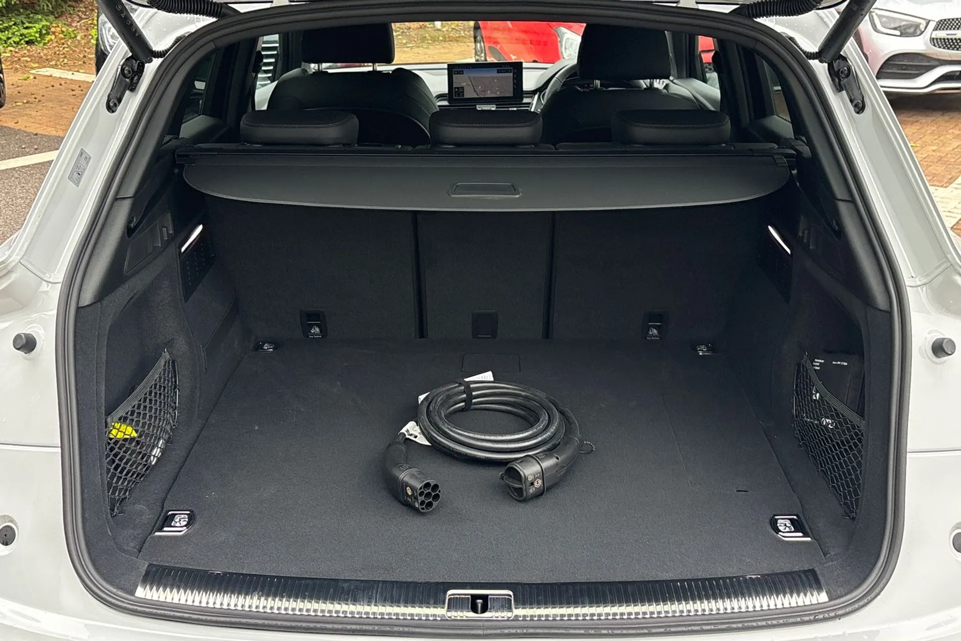 Audi Q5 thumbnail image number 27