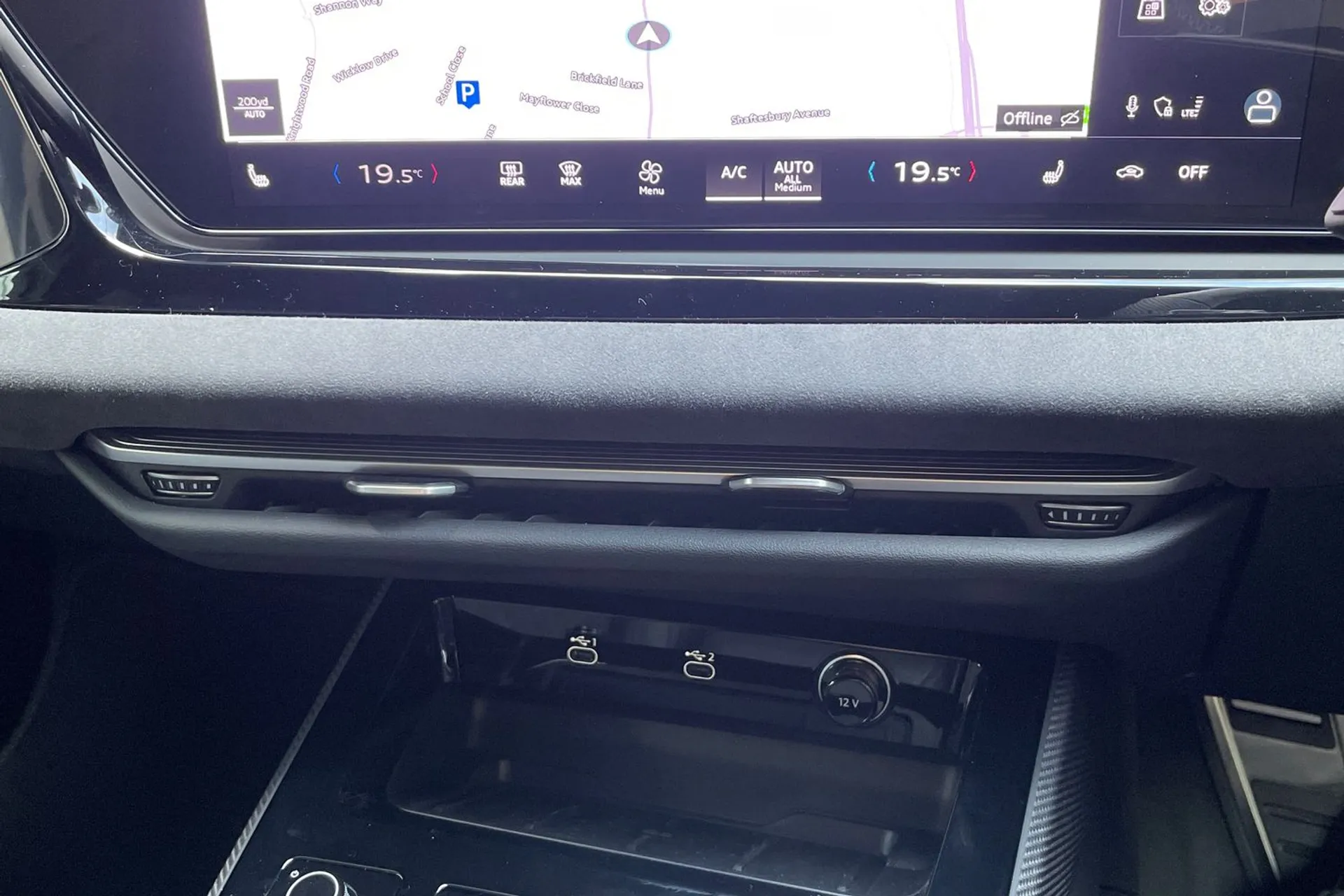 Audi A6 thumbnail image number 38